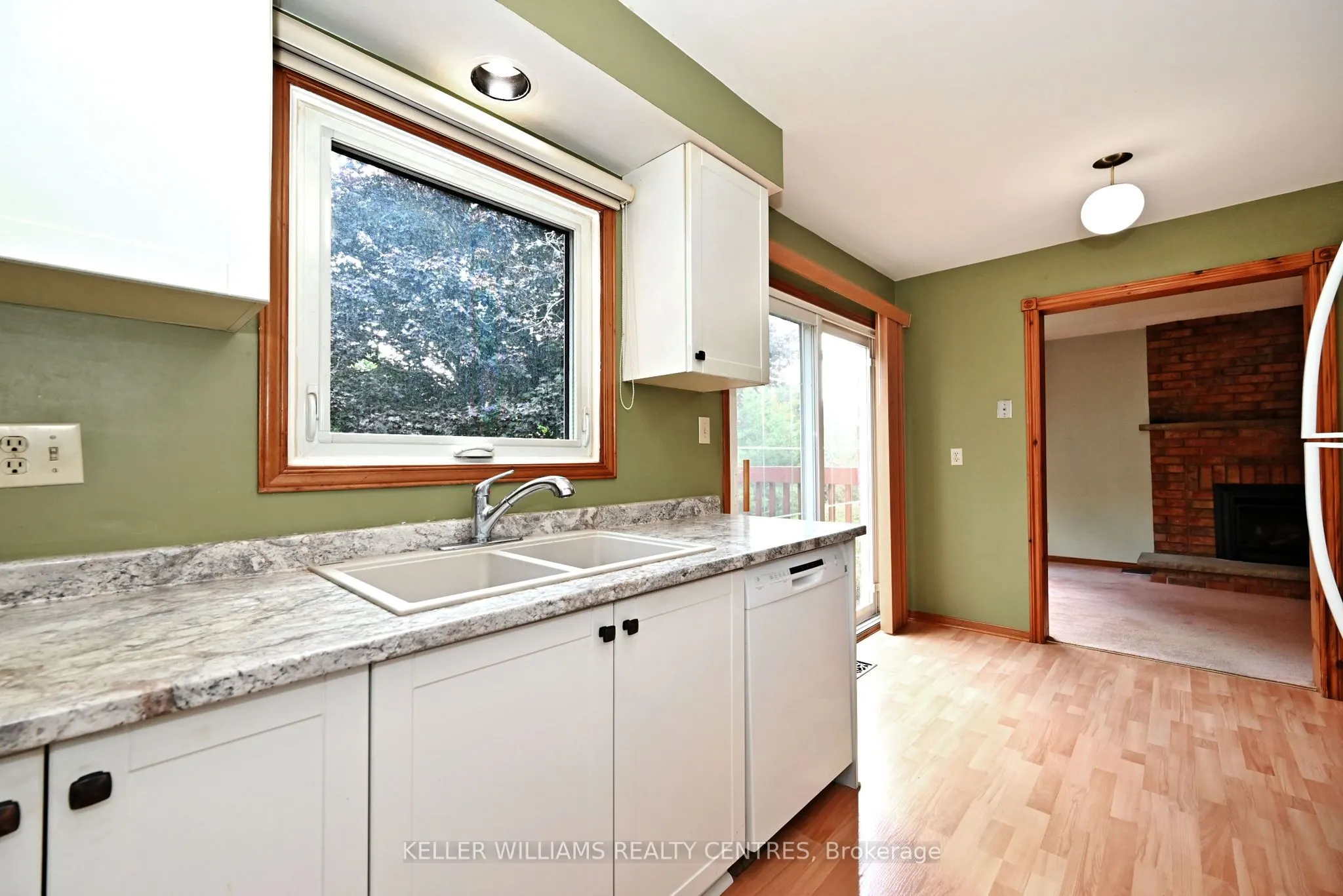 16 Lanewood Drive