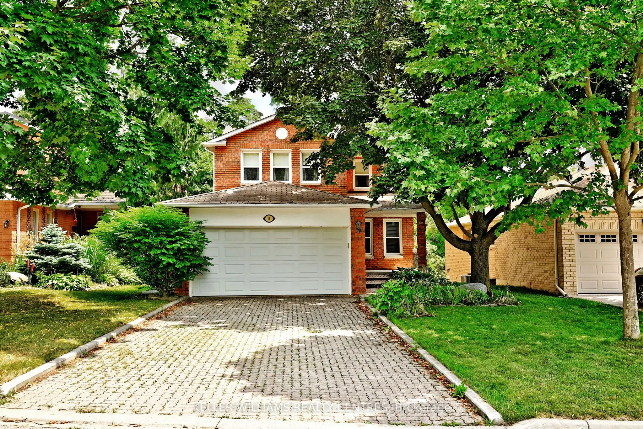 16 Lanewood Drive