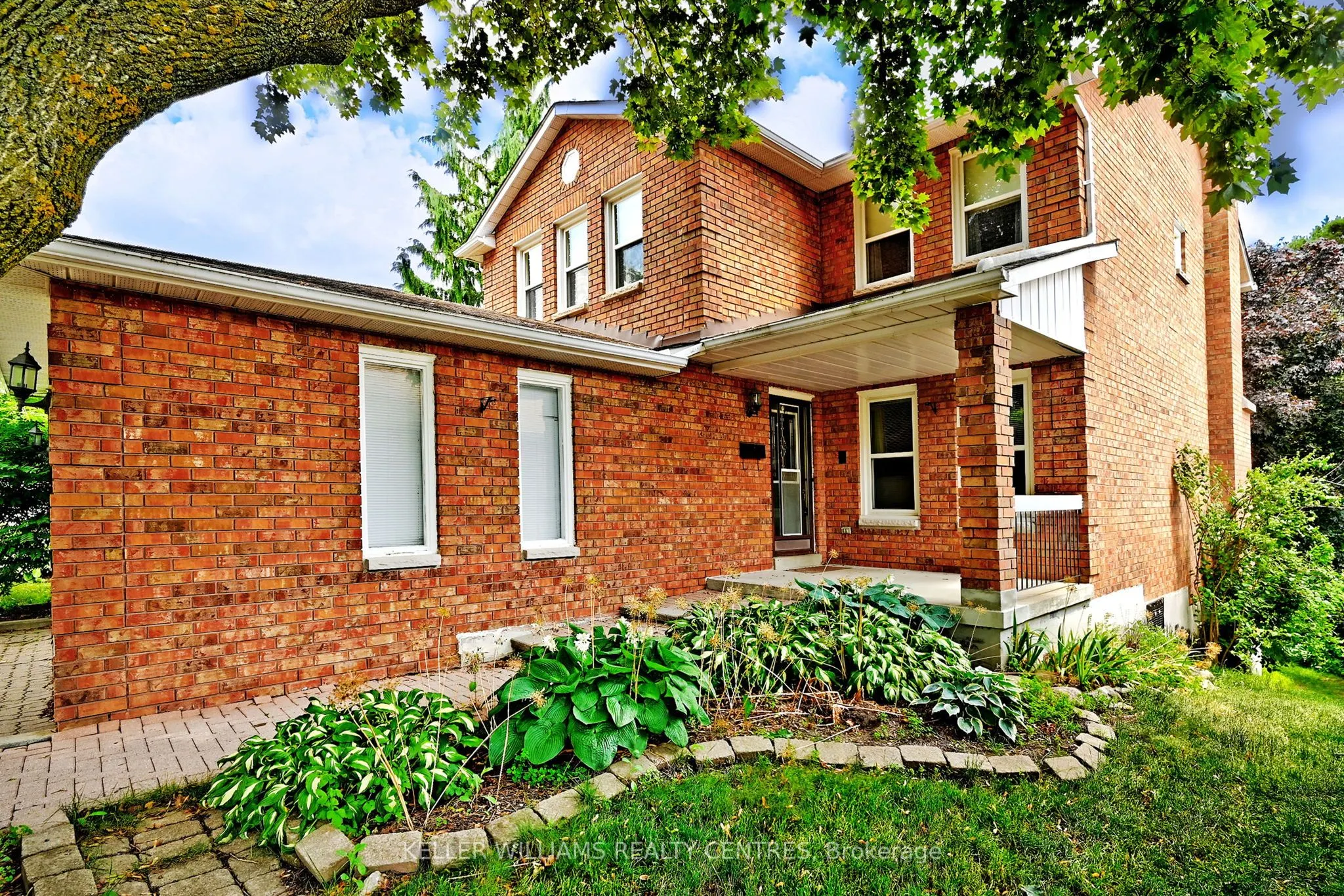 16 Lanewood Drive