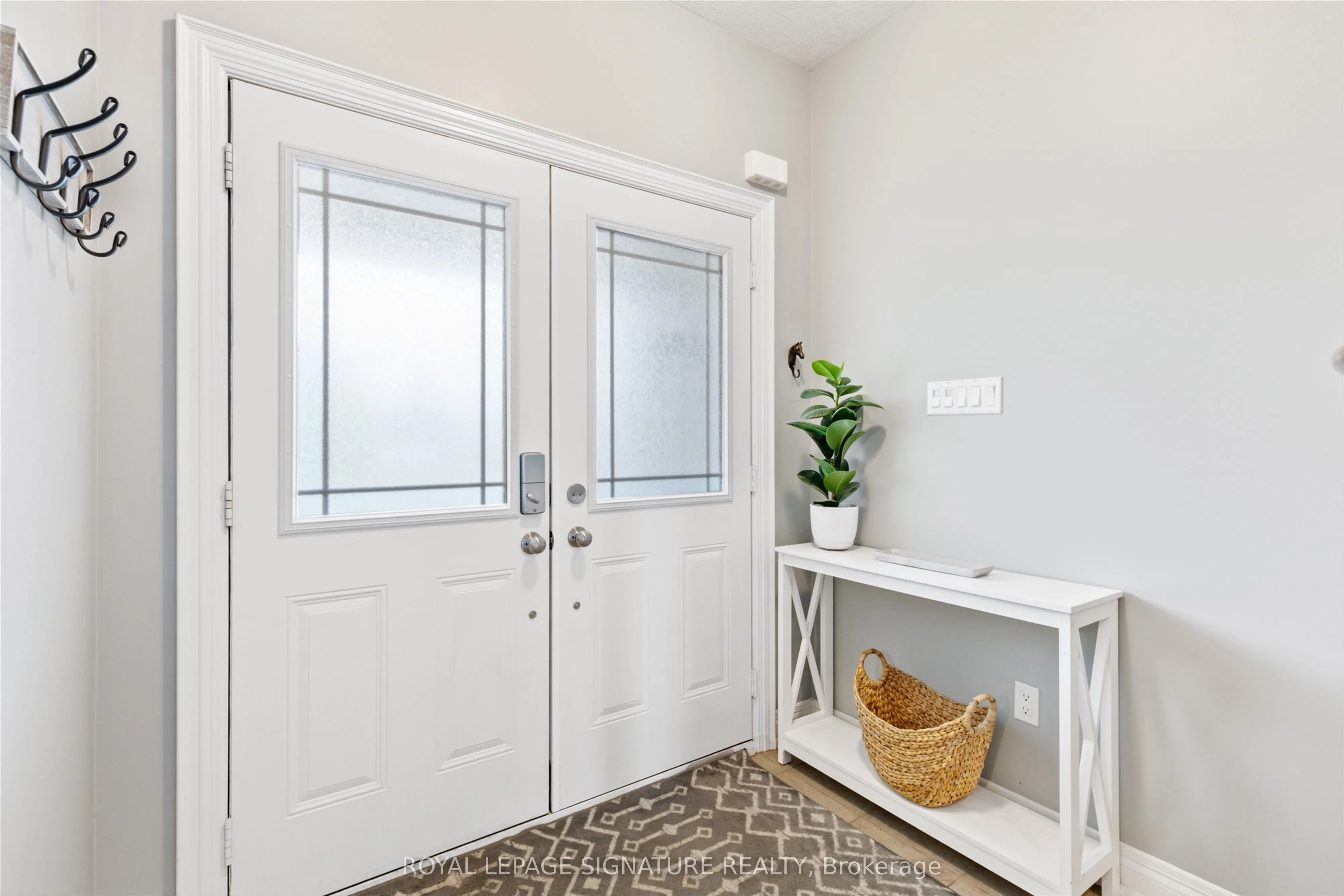 1668 Metro Road