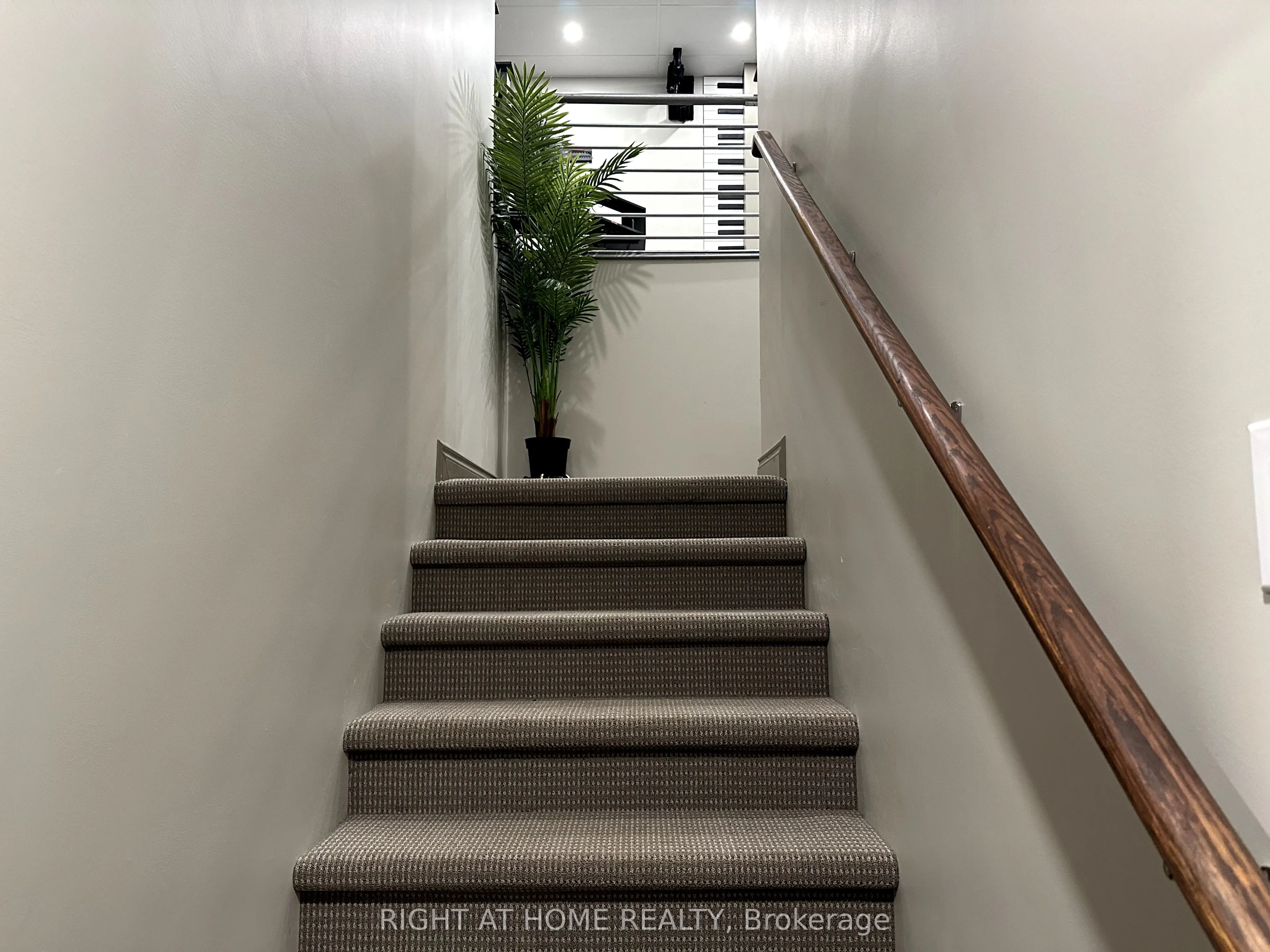 1228 Gorham Street, #4