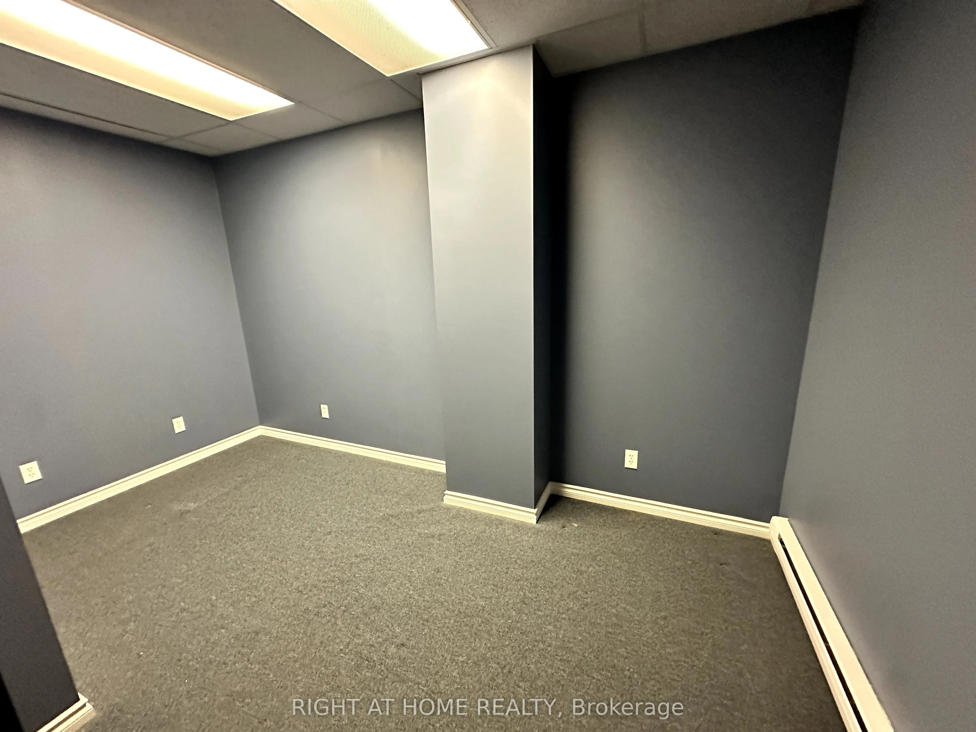 17075 Leslie Street, #27