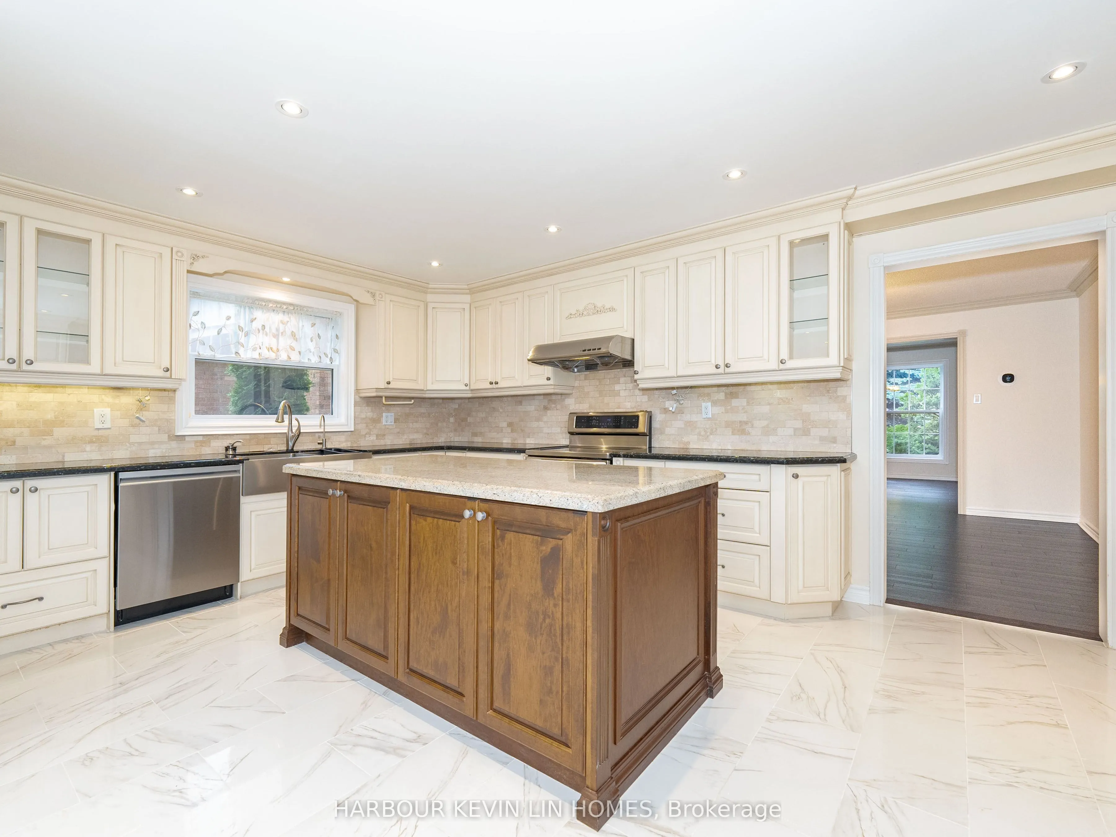 39 Montclair Road