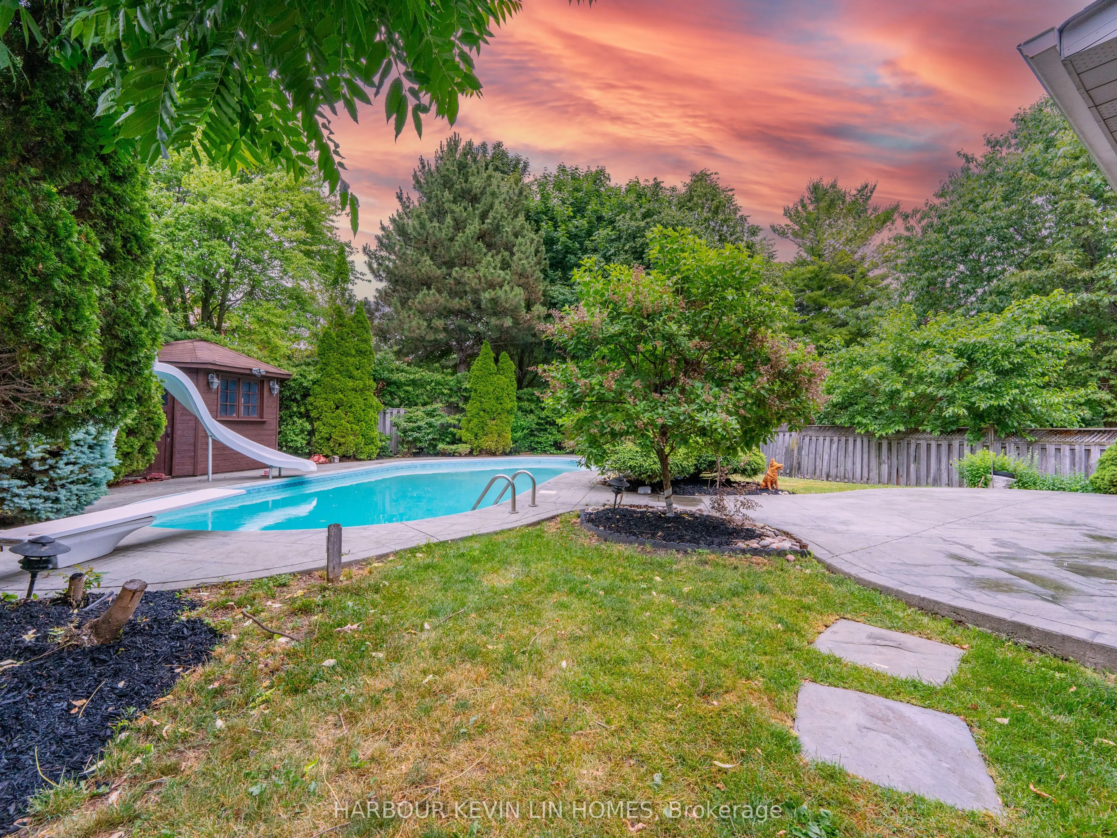 39 Montclair Road