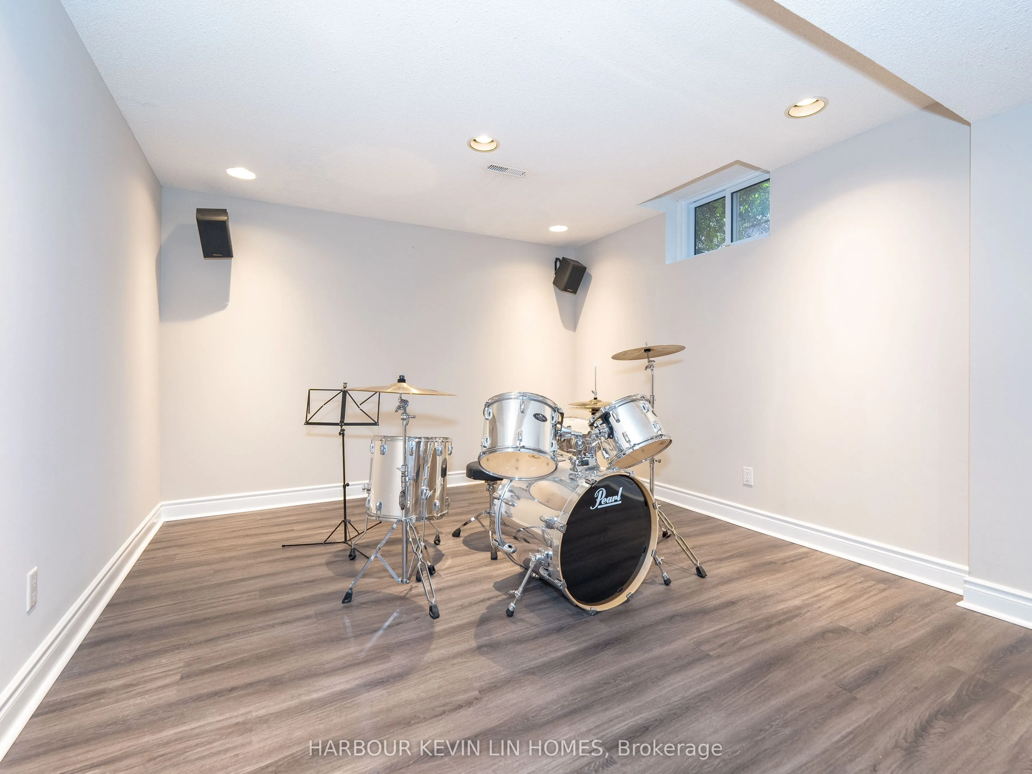 39 Montclair Road