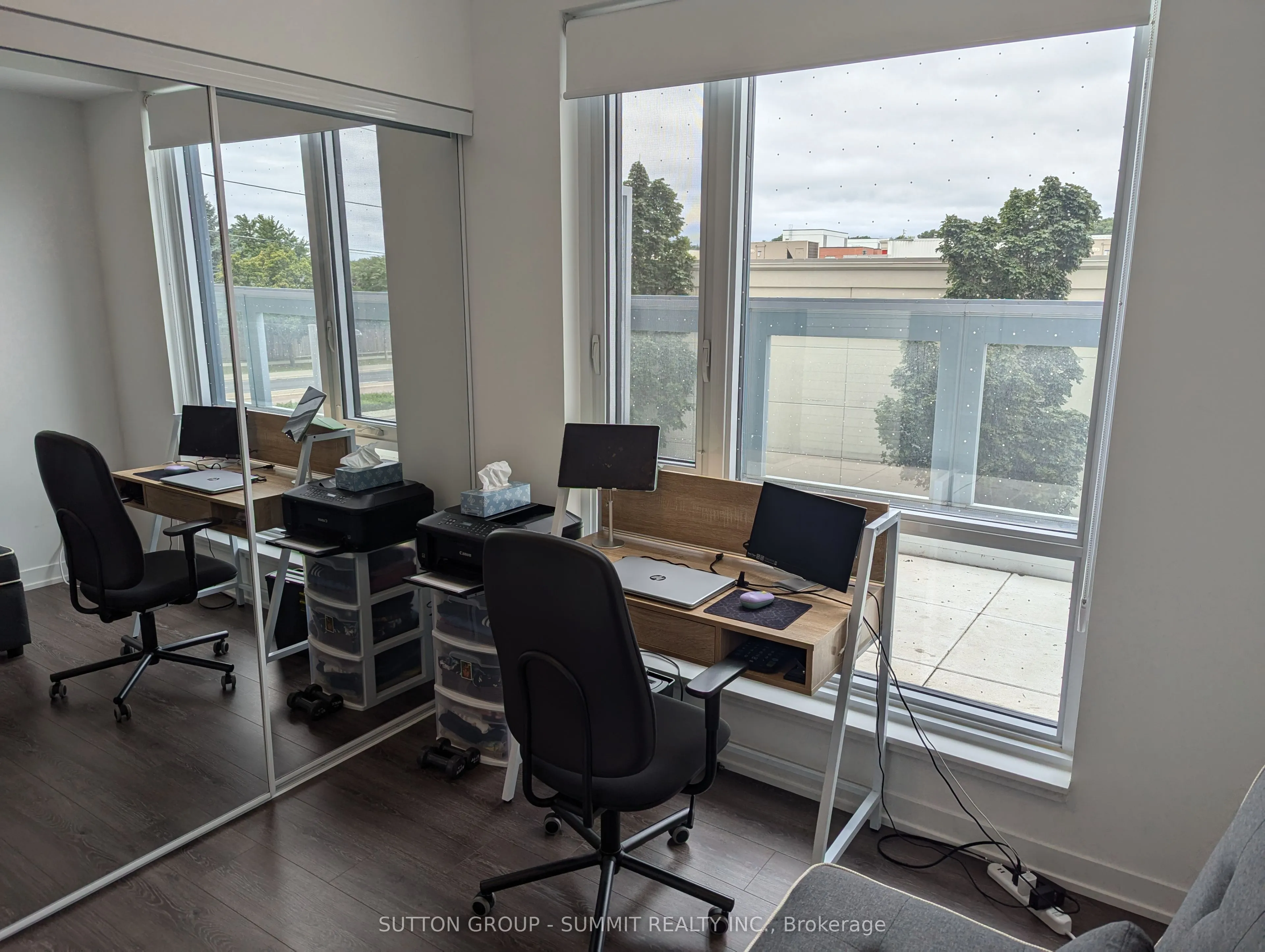 7950 BATHURST Street, #204