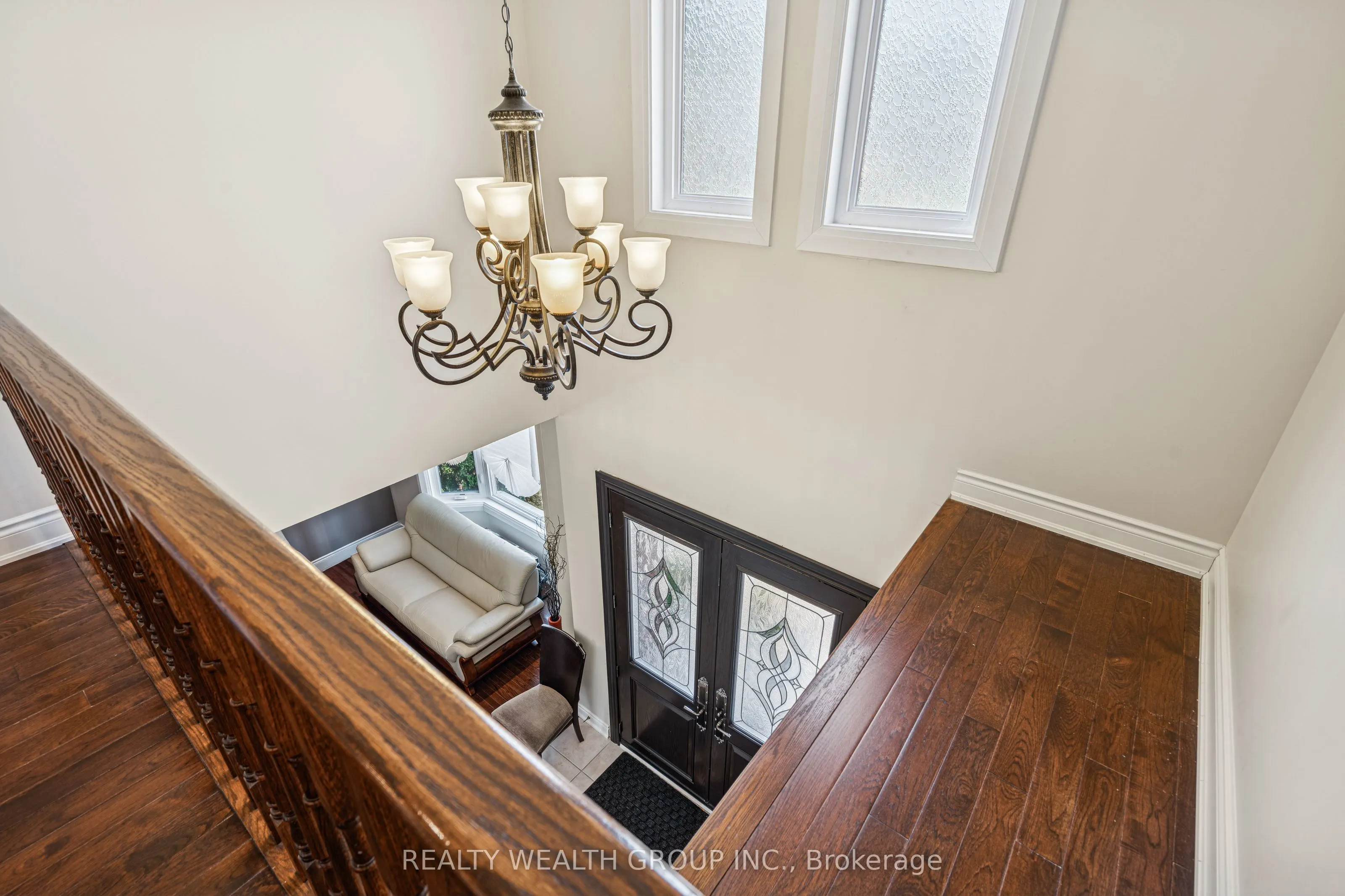 896 Booth Avenue