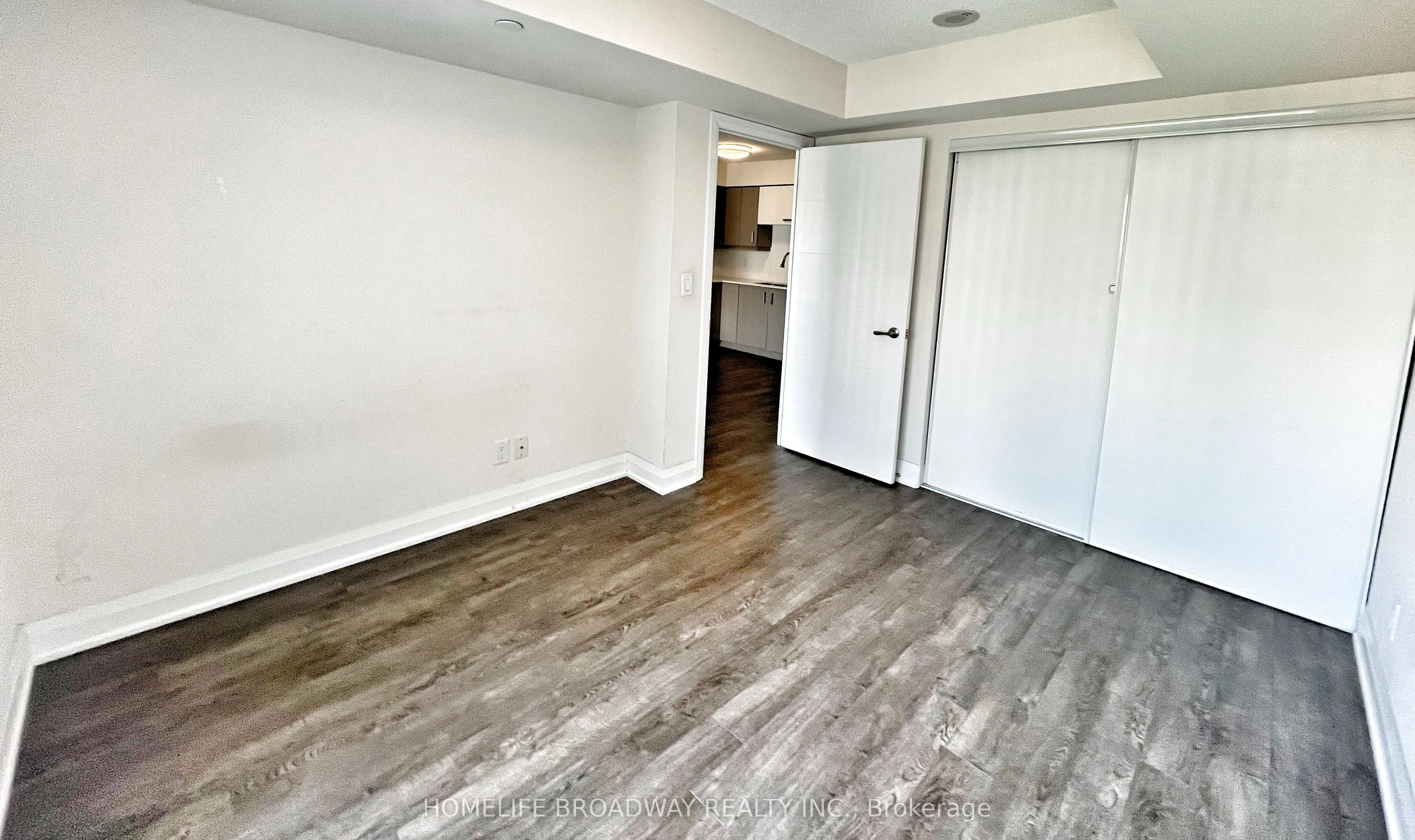 18 Uptown Drive, #606