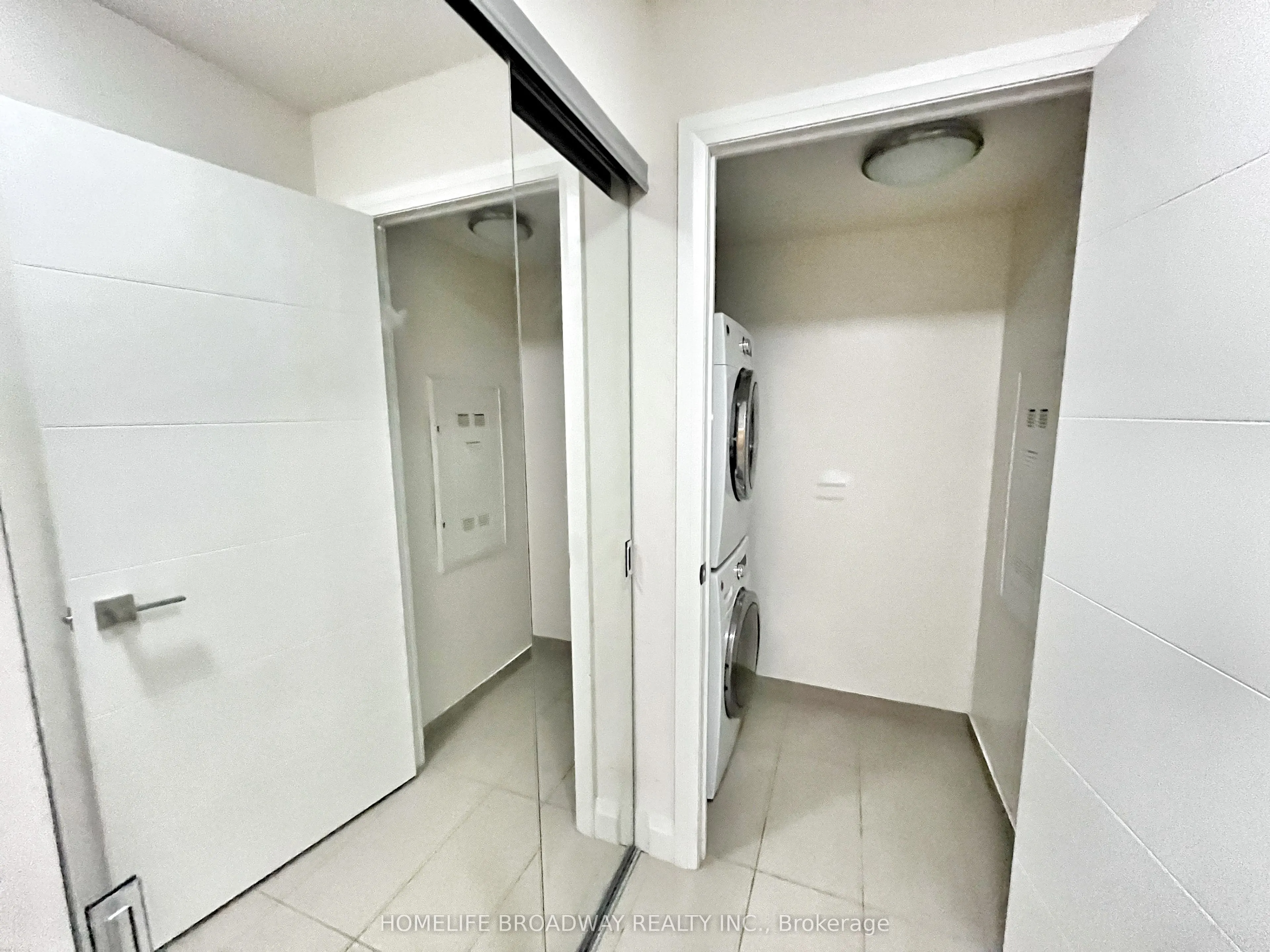 18 Uptown Drive, #606