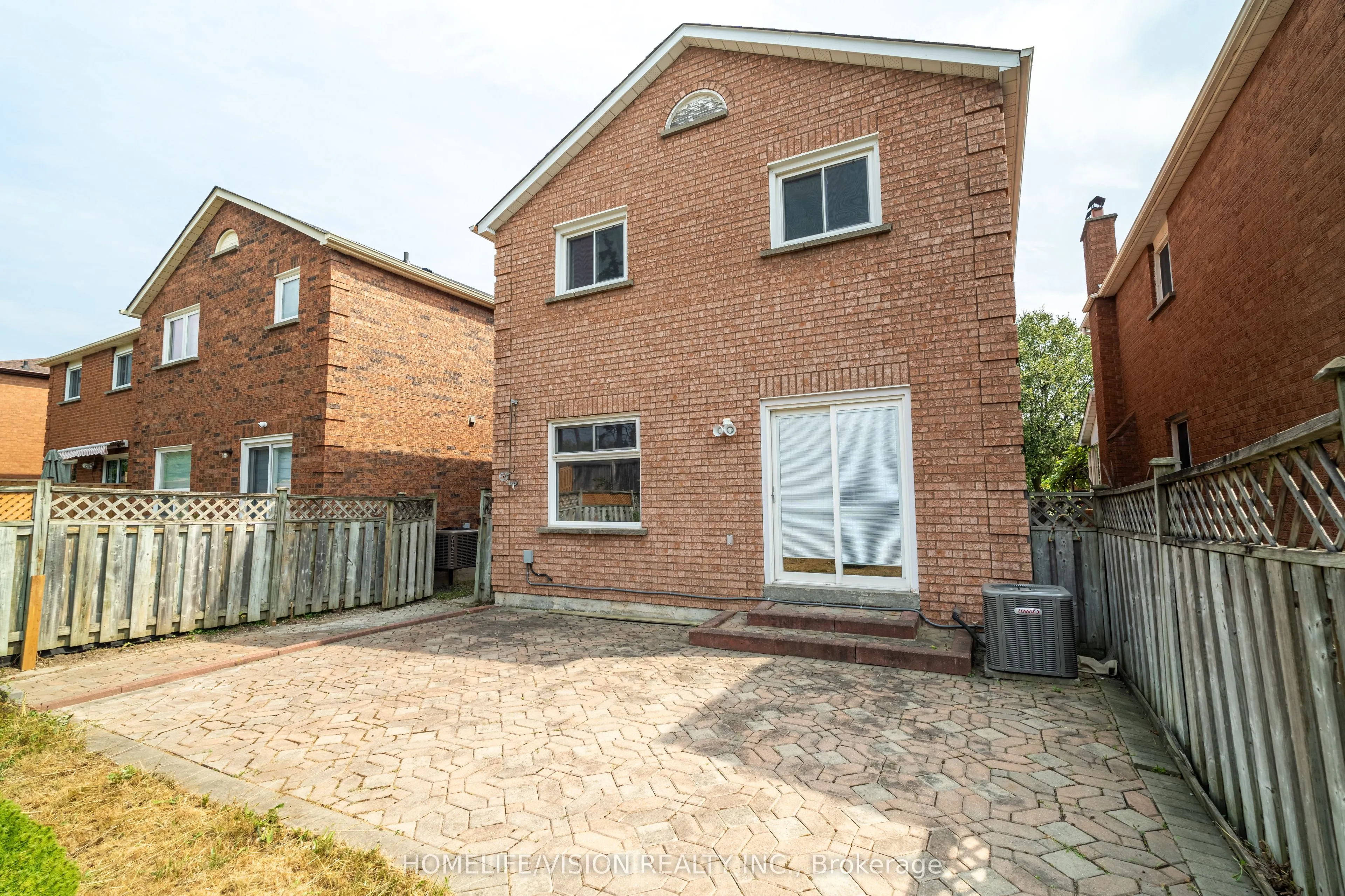 32 Mountfield Crescent