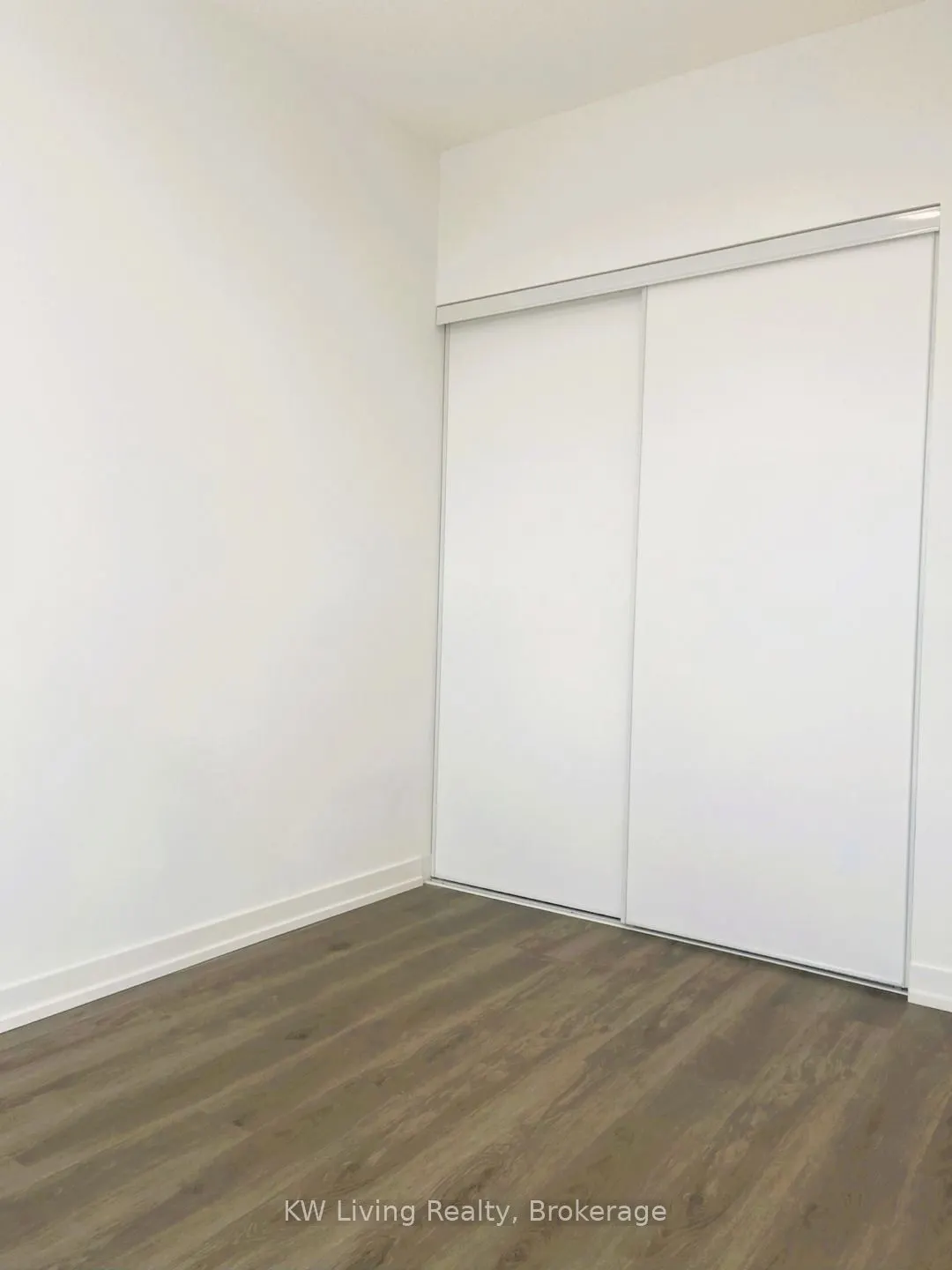 28 Interchange Way, #3511