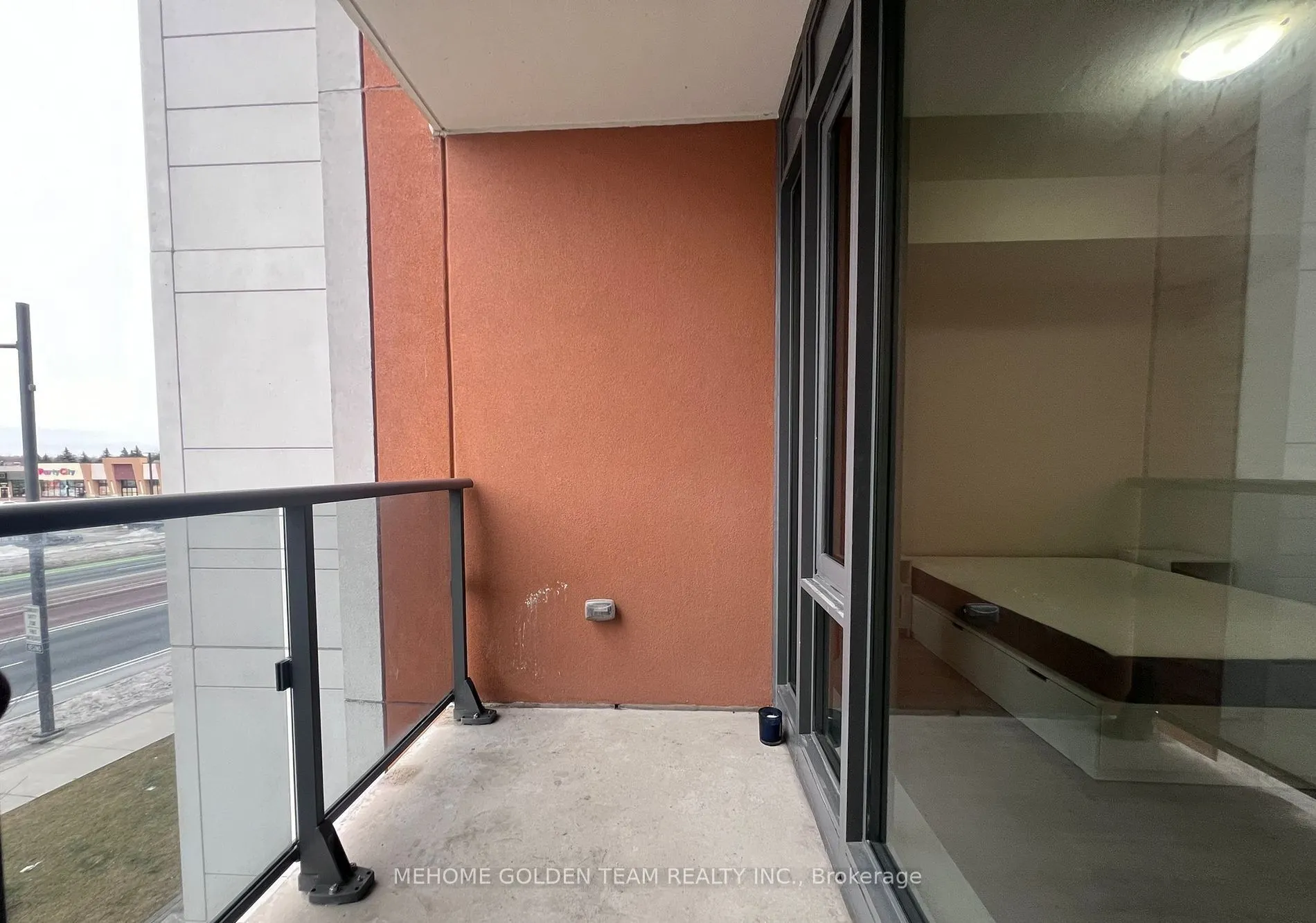 9600 Yonge Street, #218B