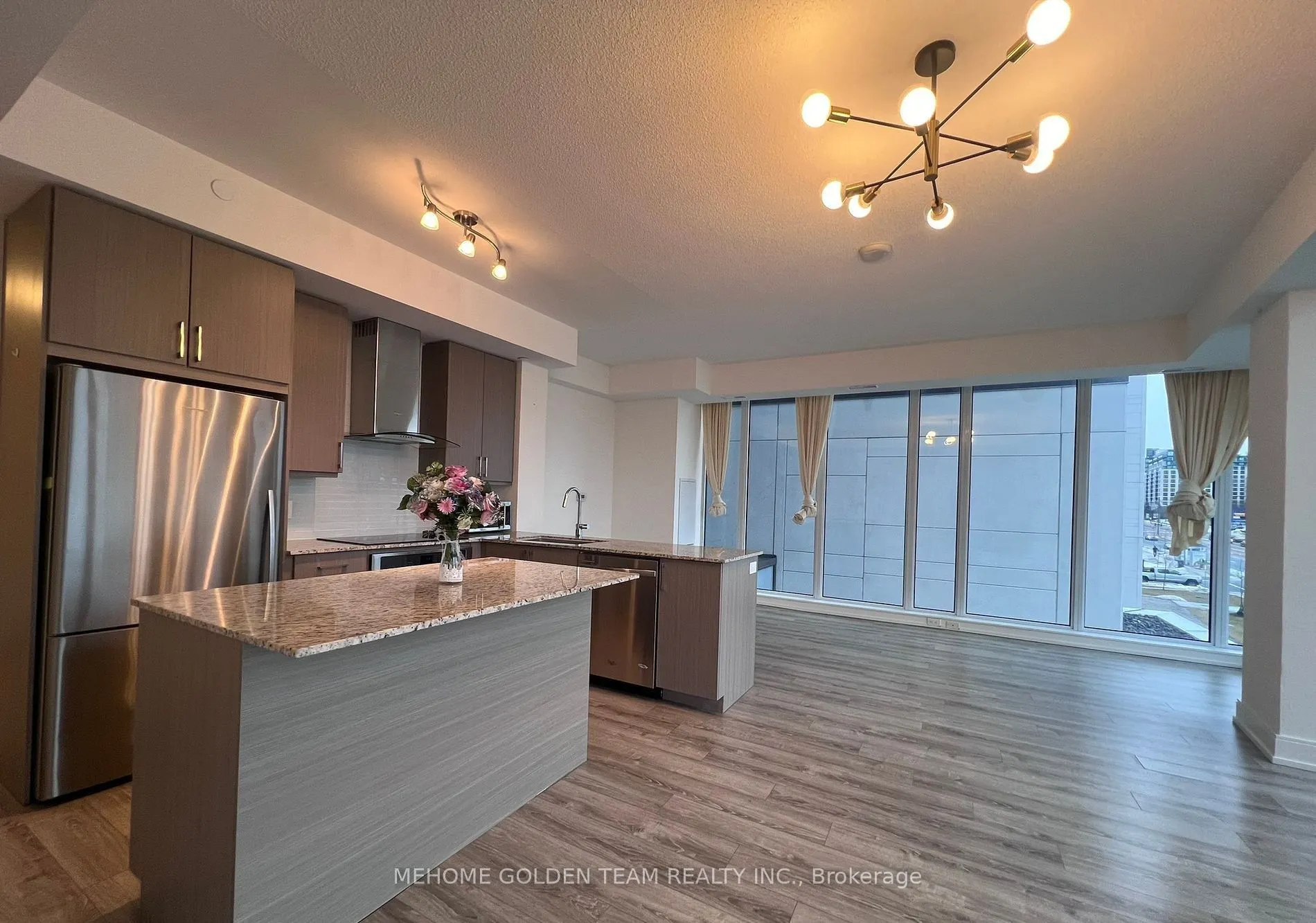 9600 Yonge Street, #218B