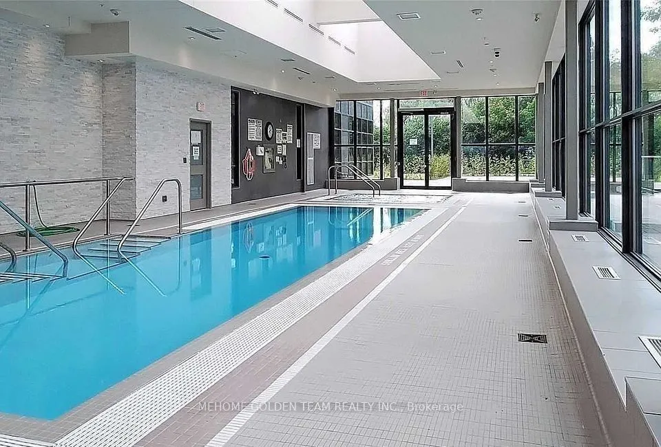 9600 Yonge Street, #218B