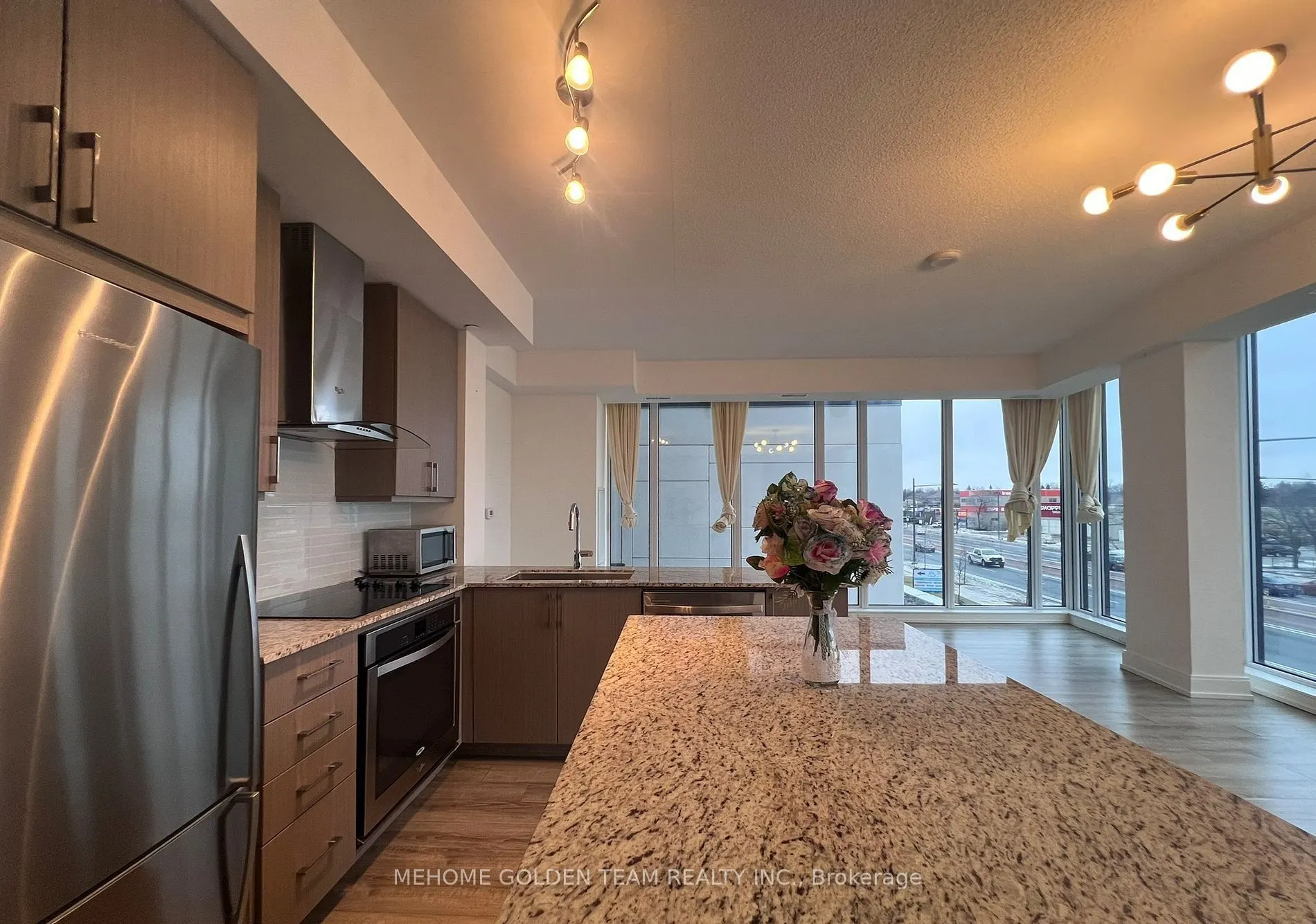 9600 Yonge Street, #218B