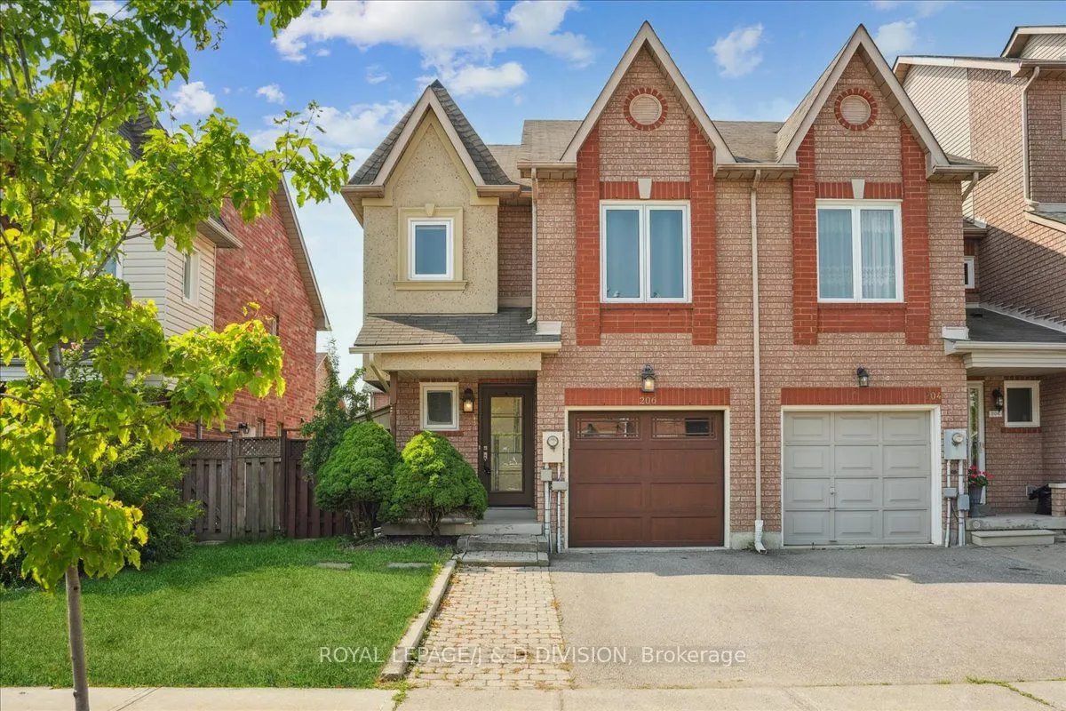 206 Kelso Crescent