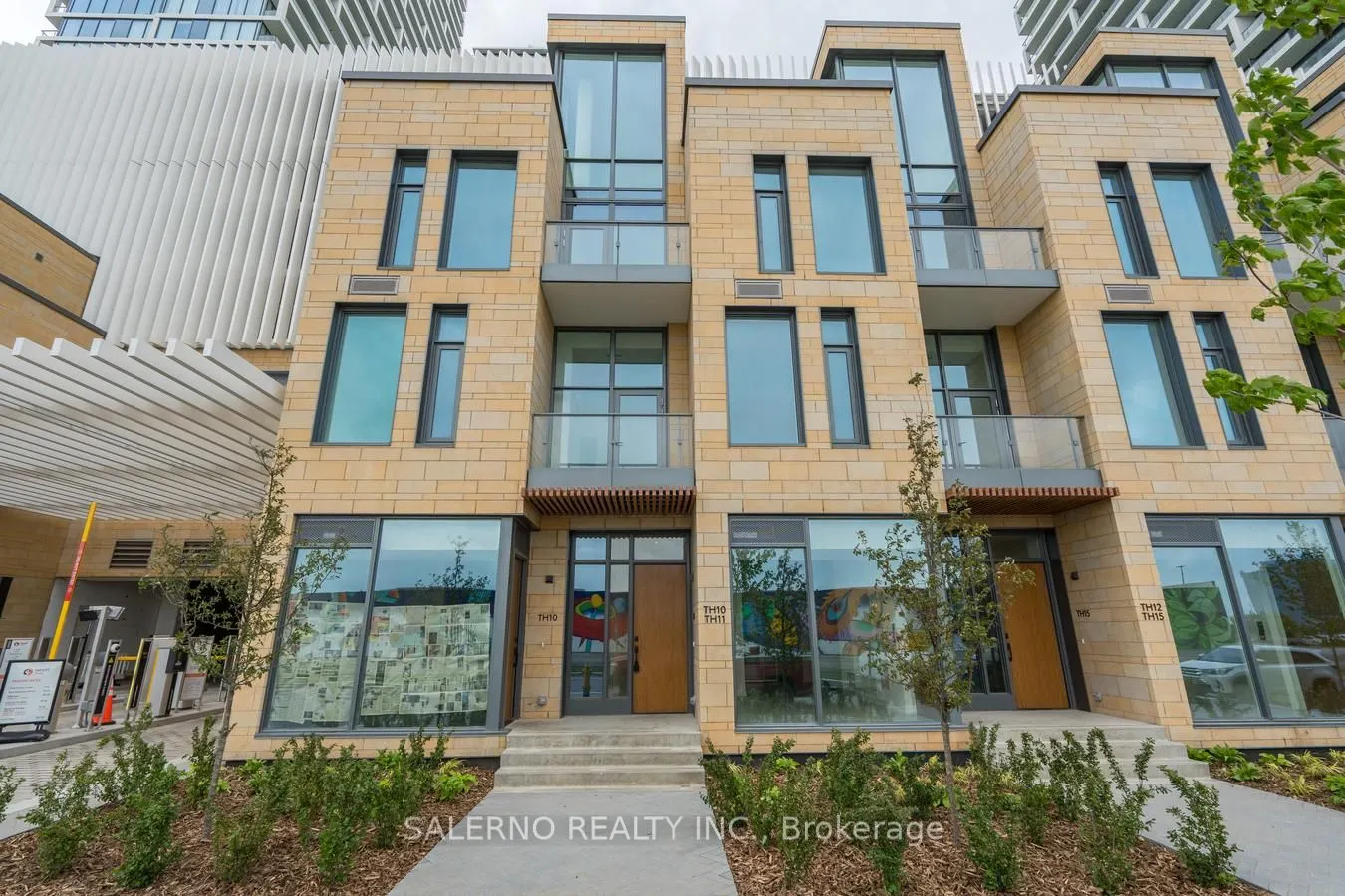 7 Buttermill Avenue, #Th 11