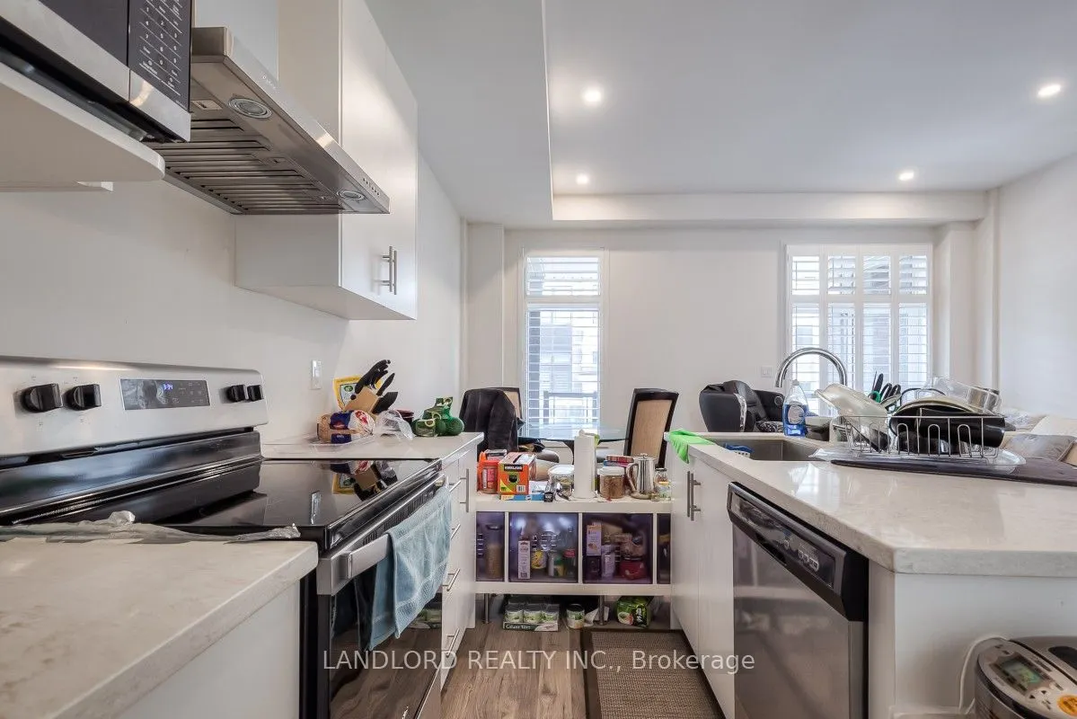 44 Armillo Place, #04