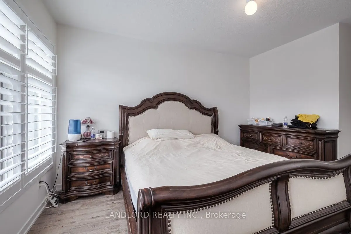 44 Armillo Place, #04