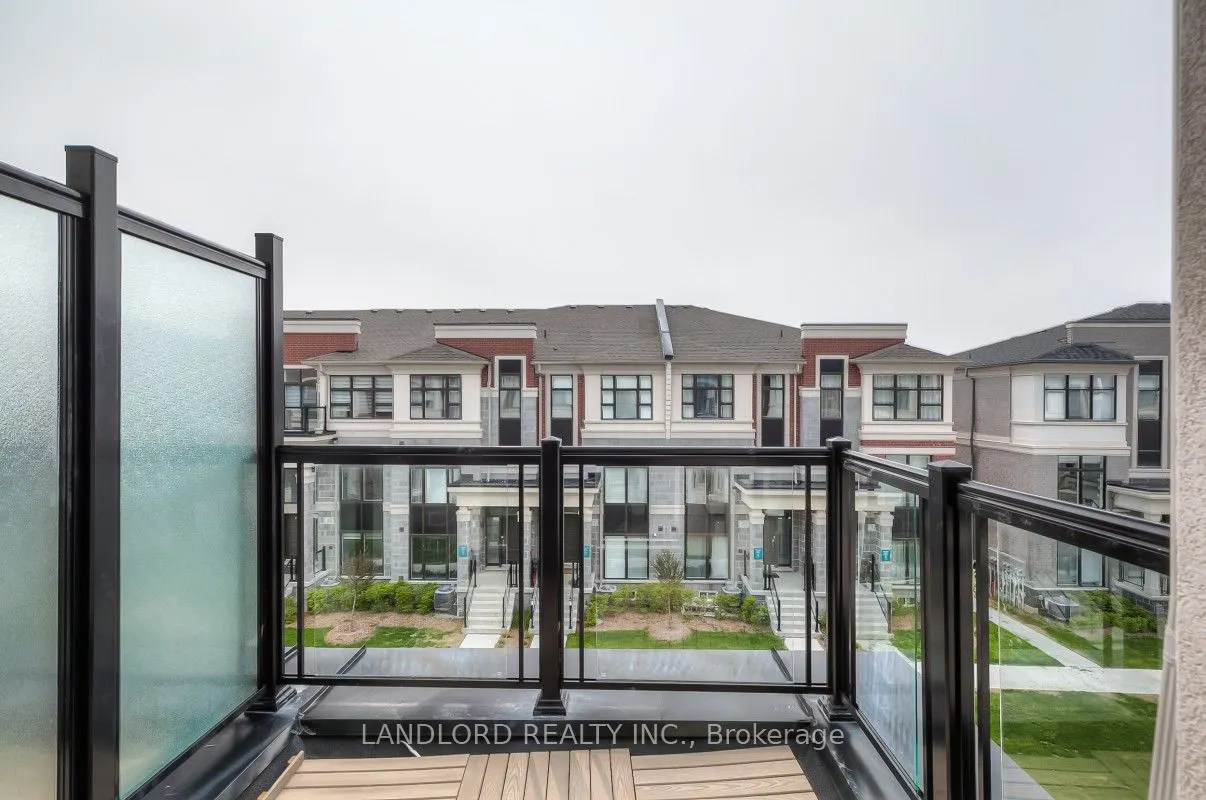44 Armillo Place, #04
