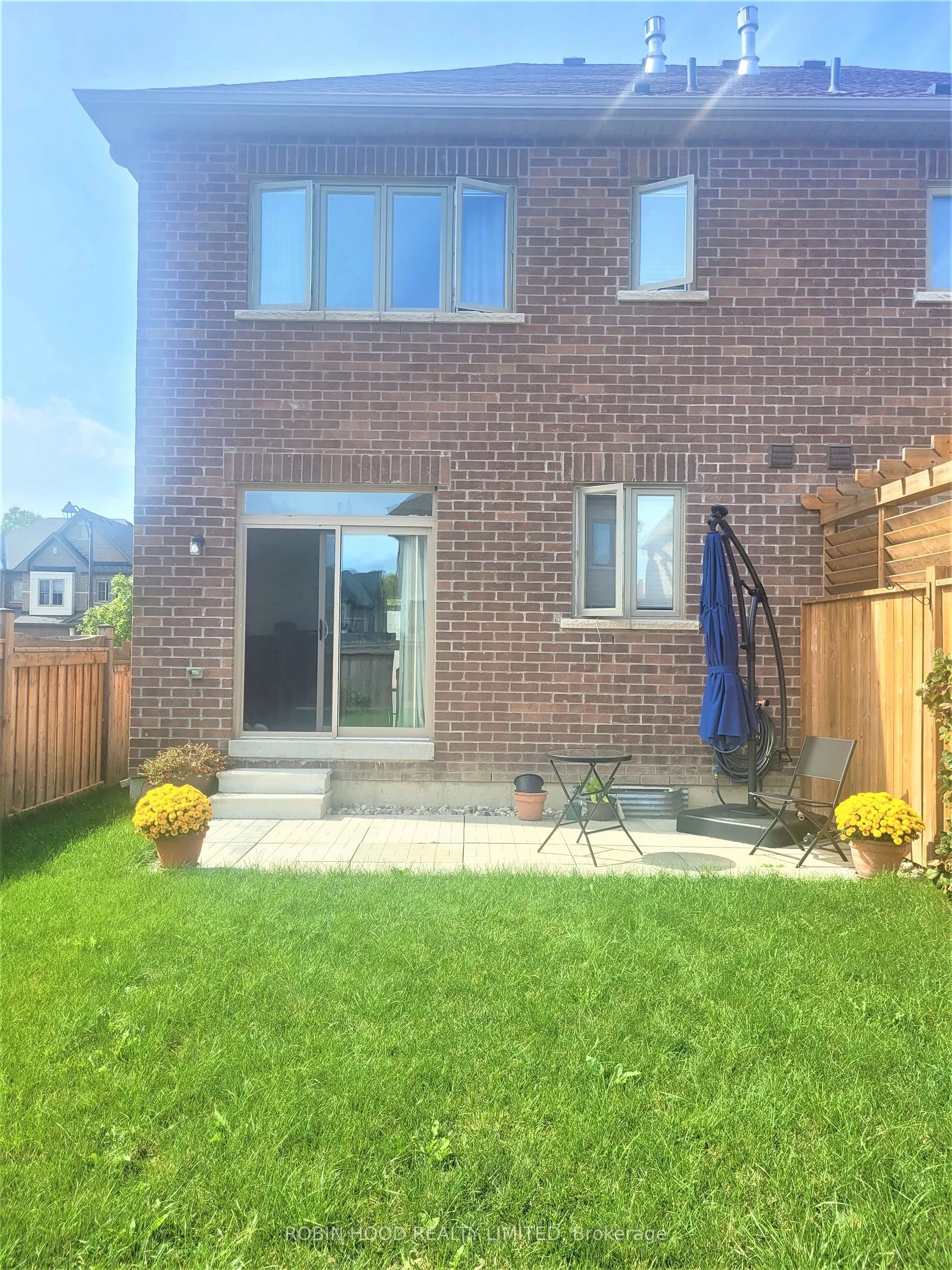 127 Countryman Road