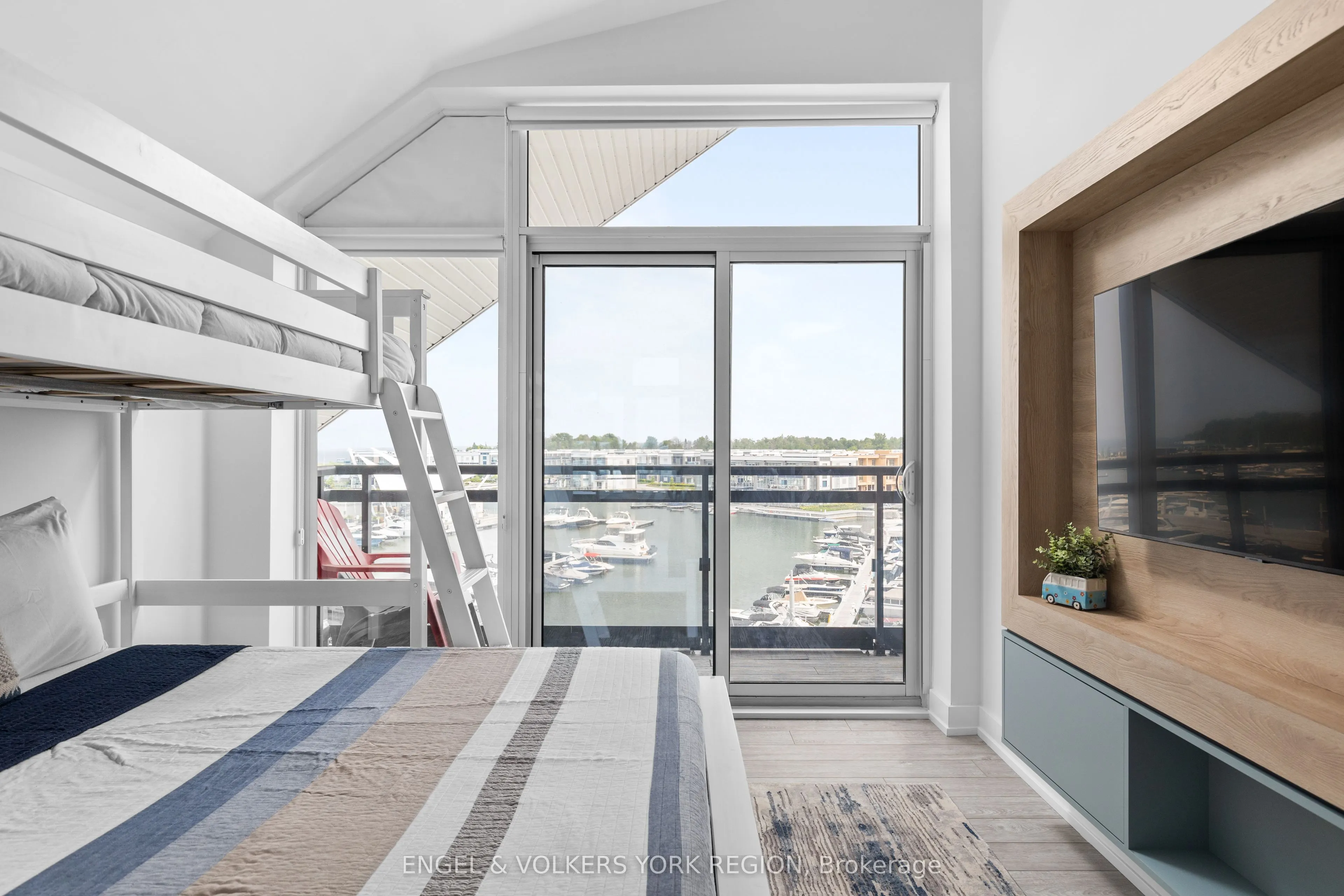 317 Broward Way, #110