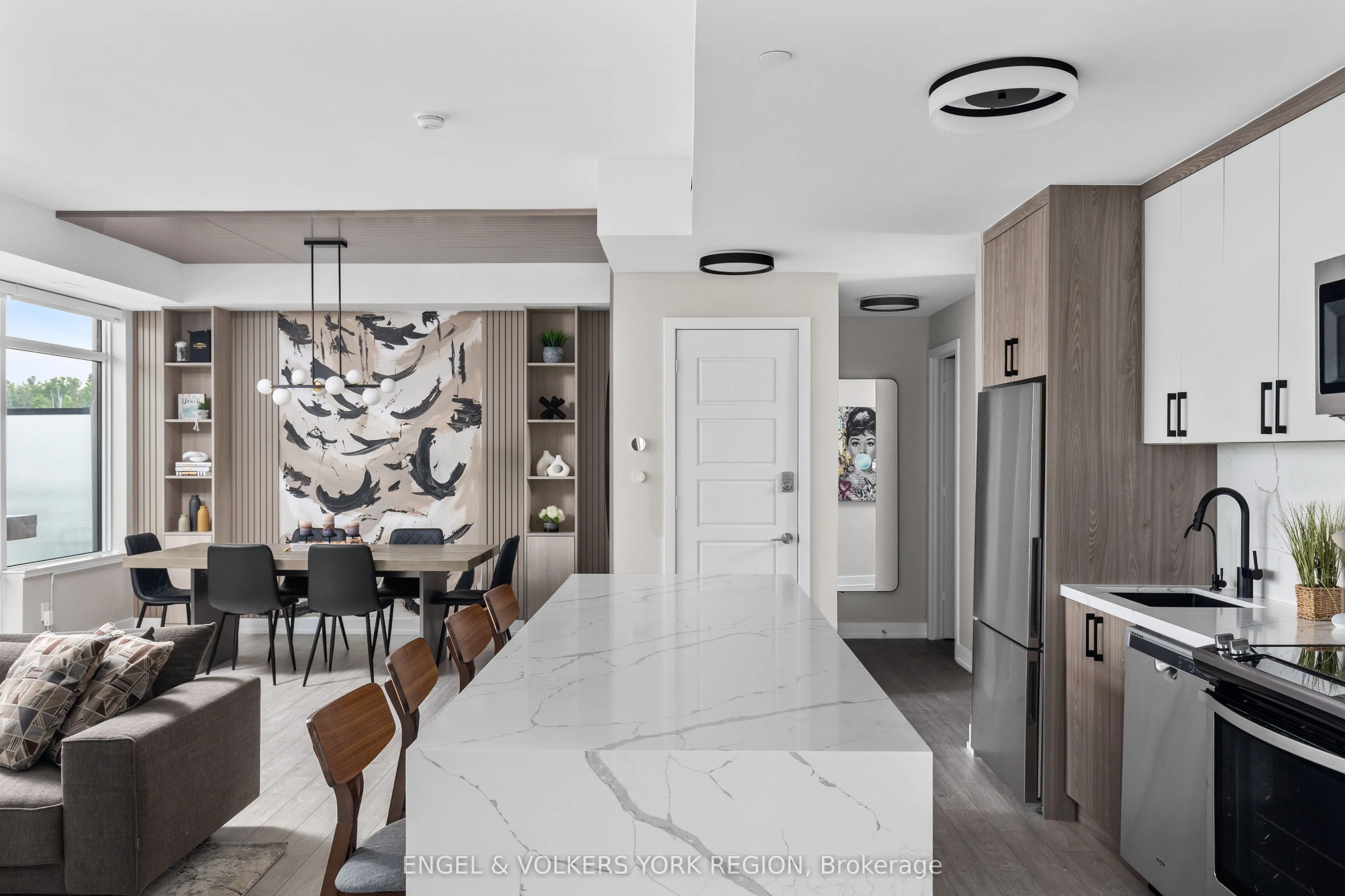 317 Broward Way, #110
