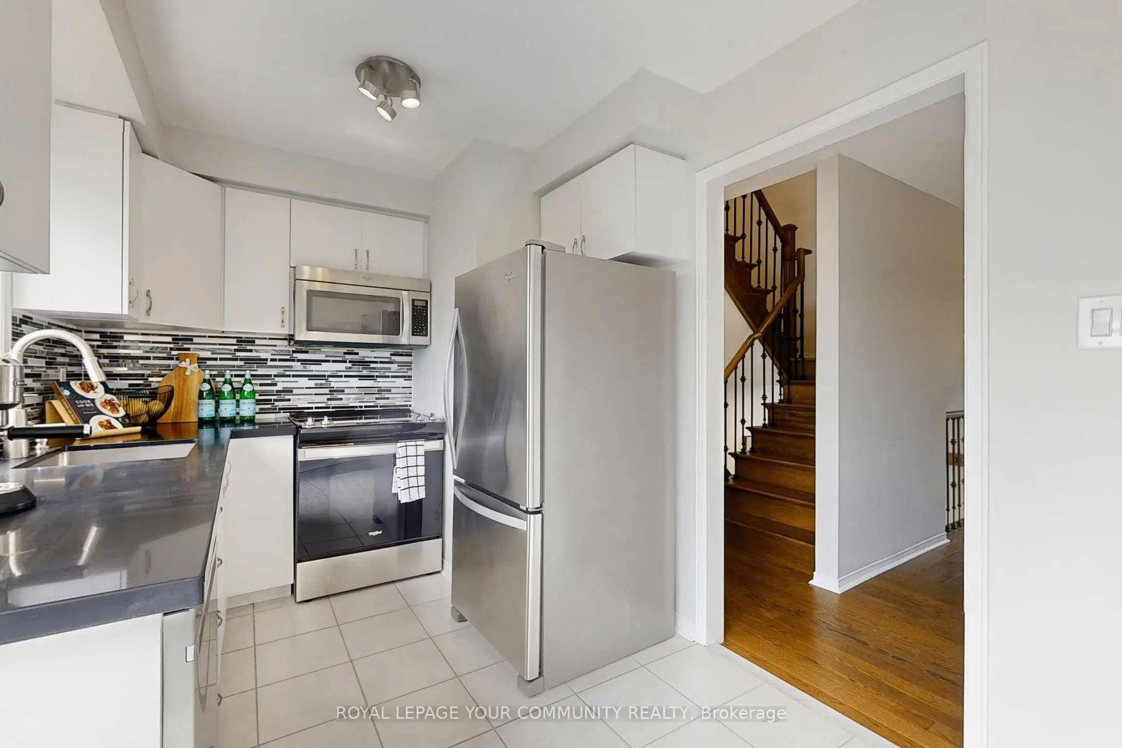 43 Larissa Court, #18