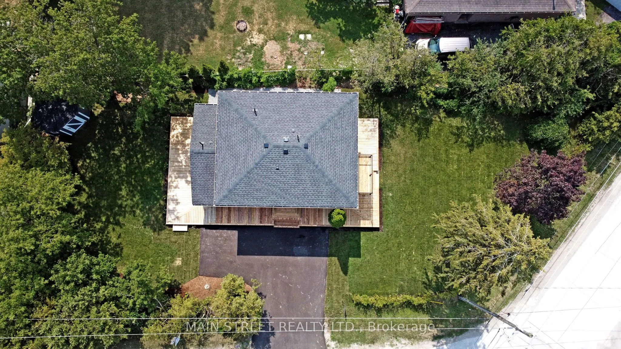 353 Pasadena Drive