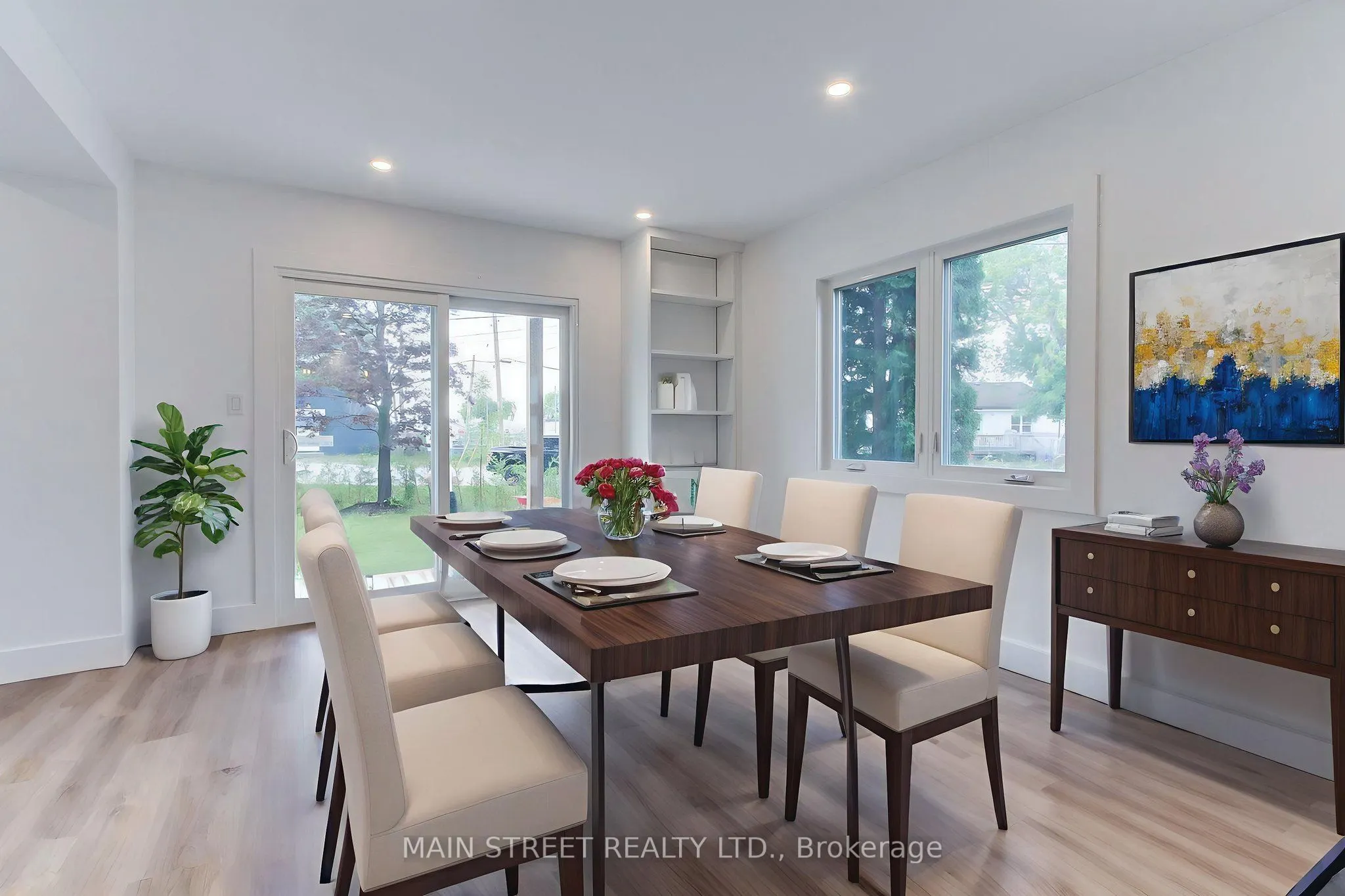 353 Pasadena Drive