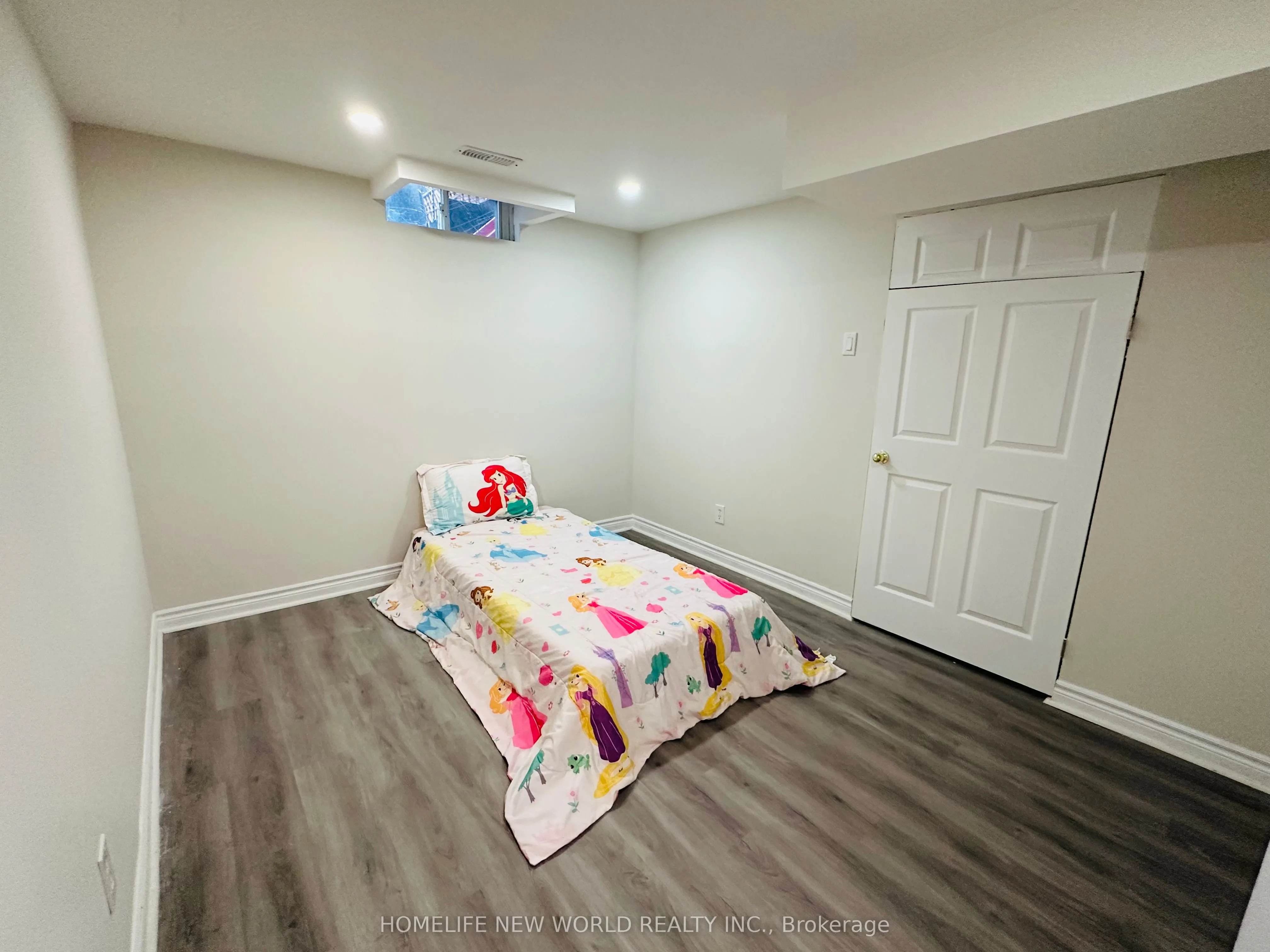 16 Marion Crescent