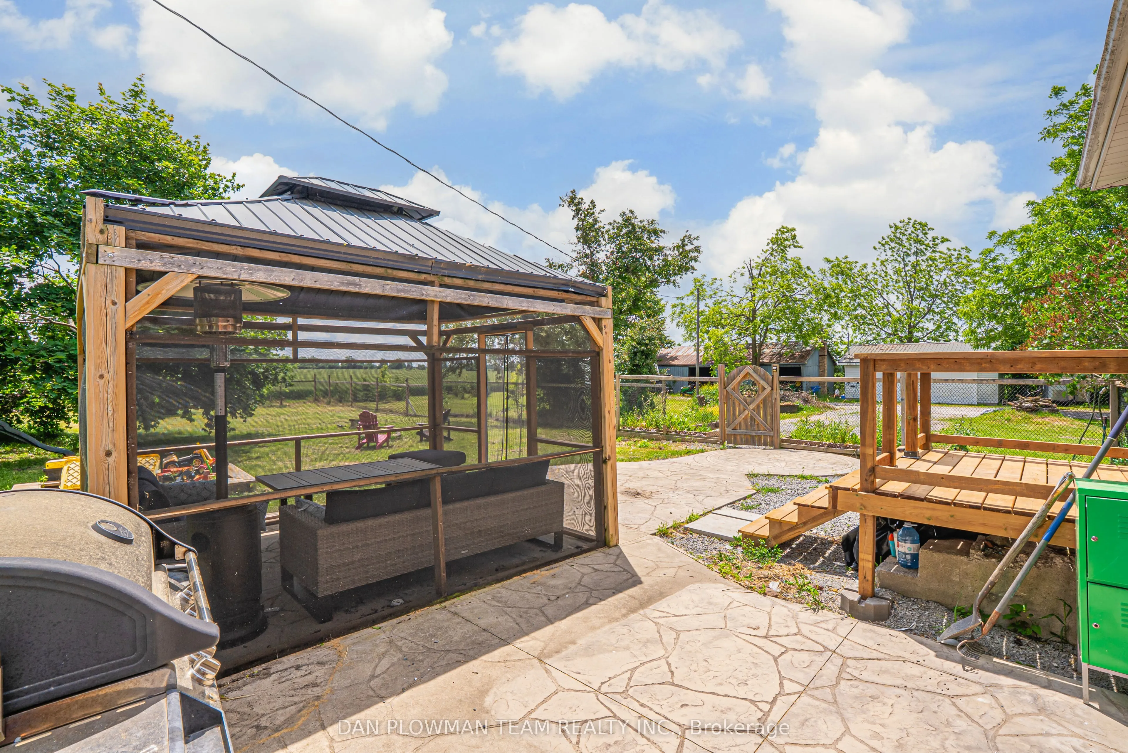 1250 Concession 2 Road