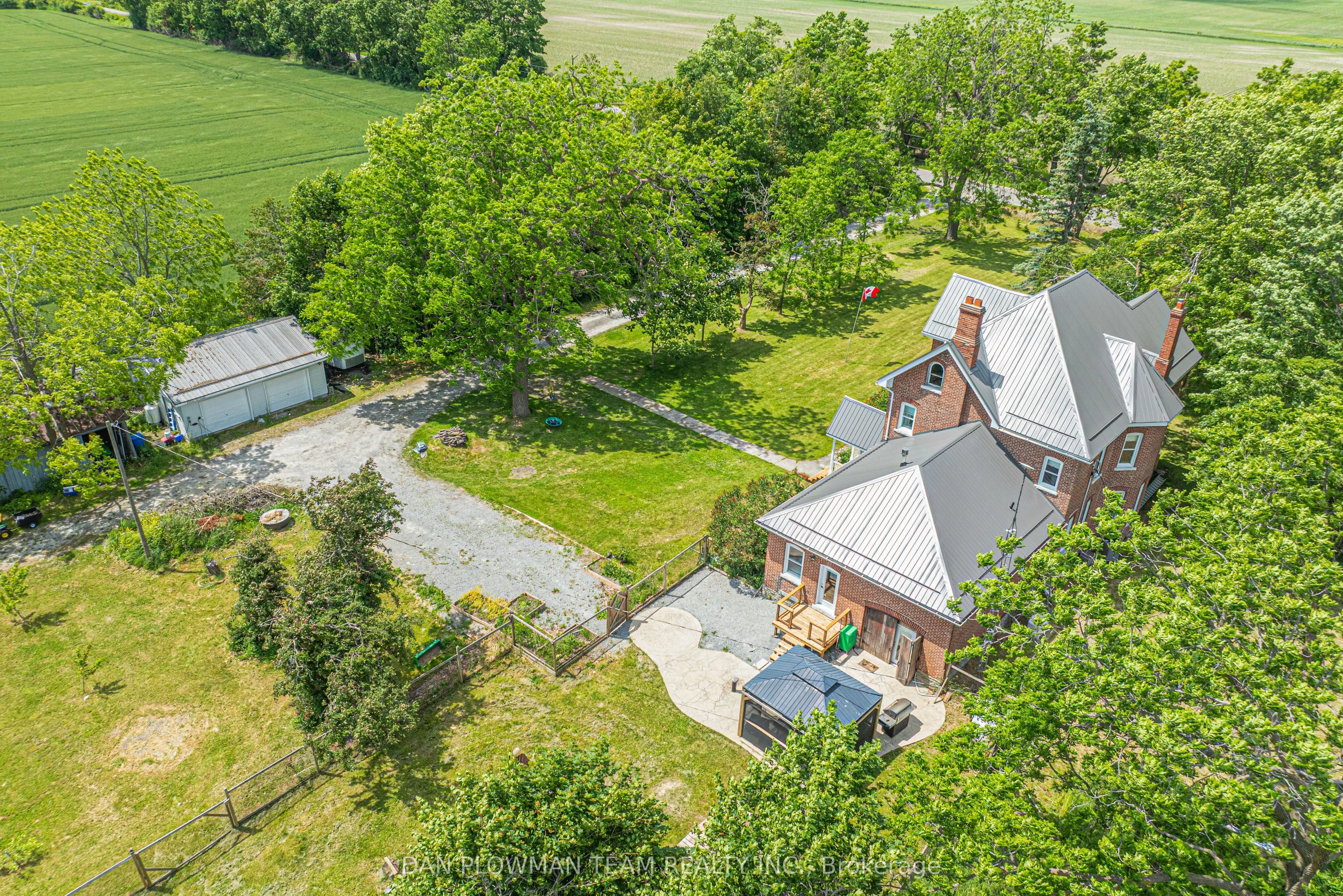 1250 Concession 2 Road