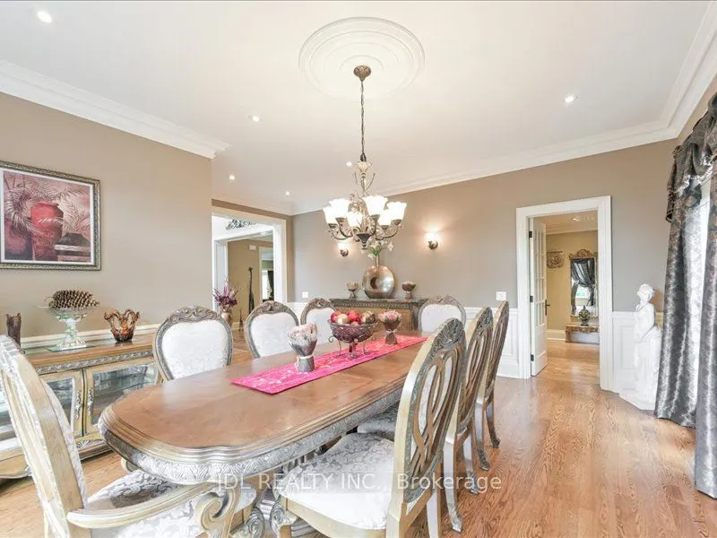 15 Lake Woods Drive