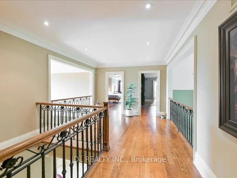 15 Lake Woods Drive