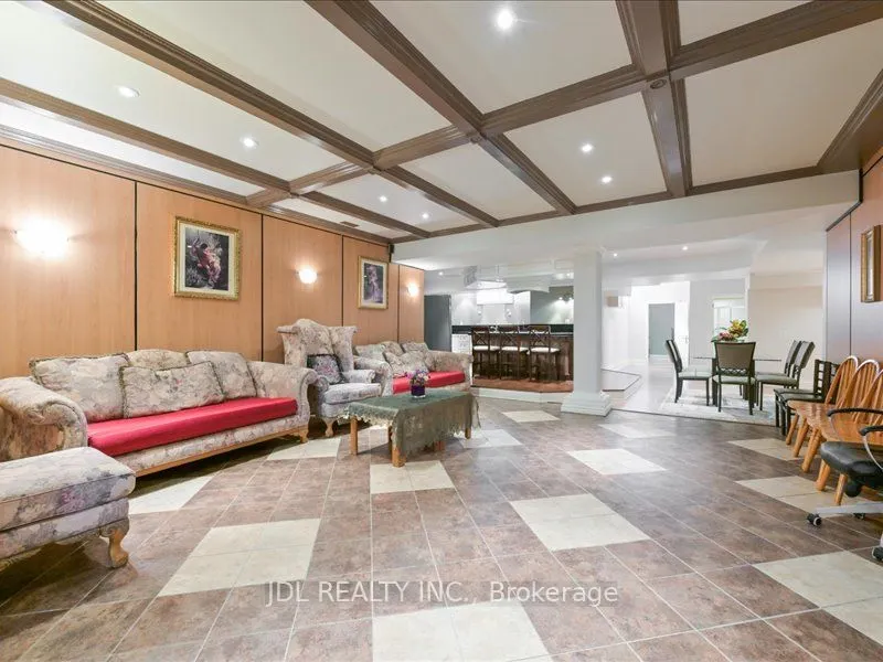 15 Lake Woods Drive