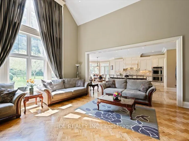 15 Lake Woods Drive
