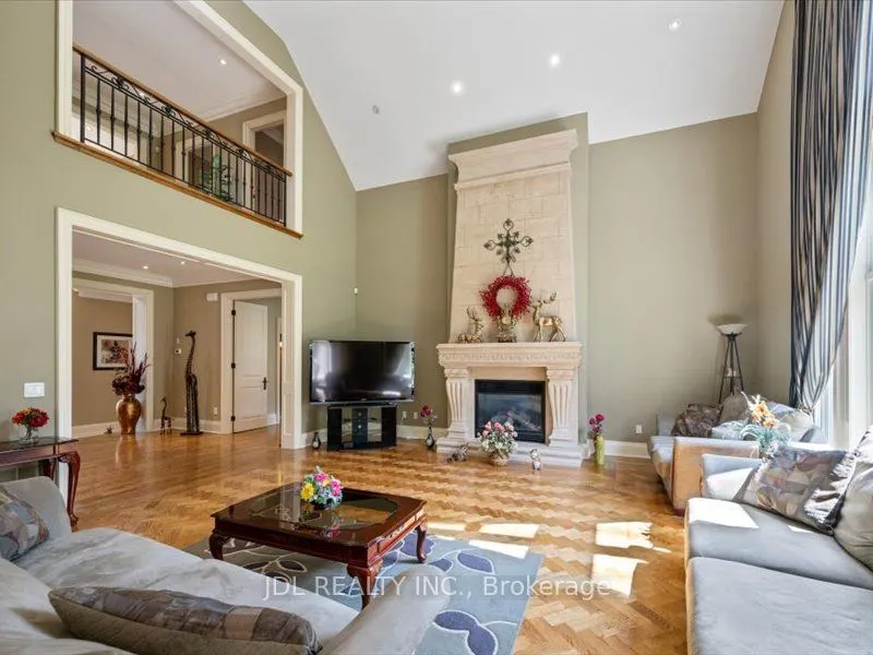 15 Lake Woods Drive