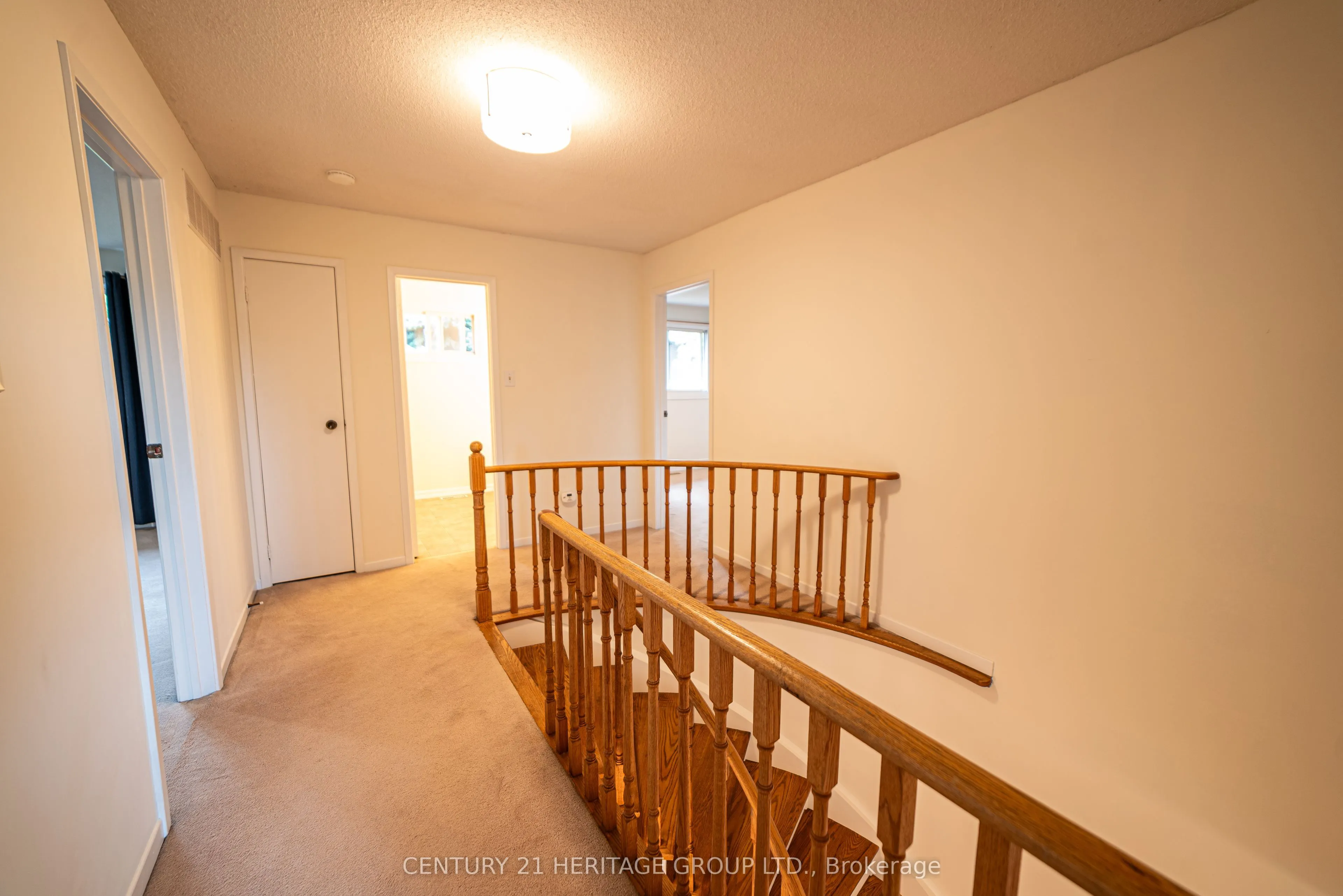 42 Portland Crescent, #Upper Level