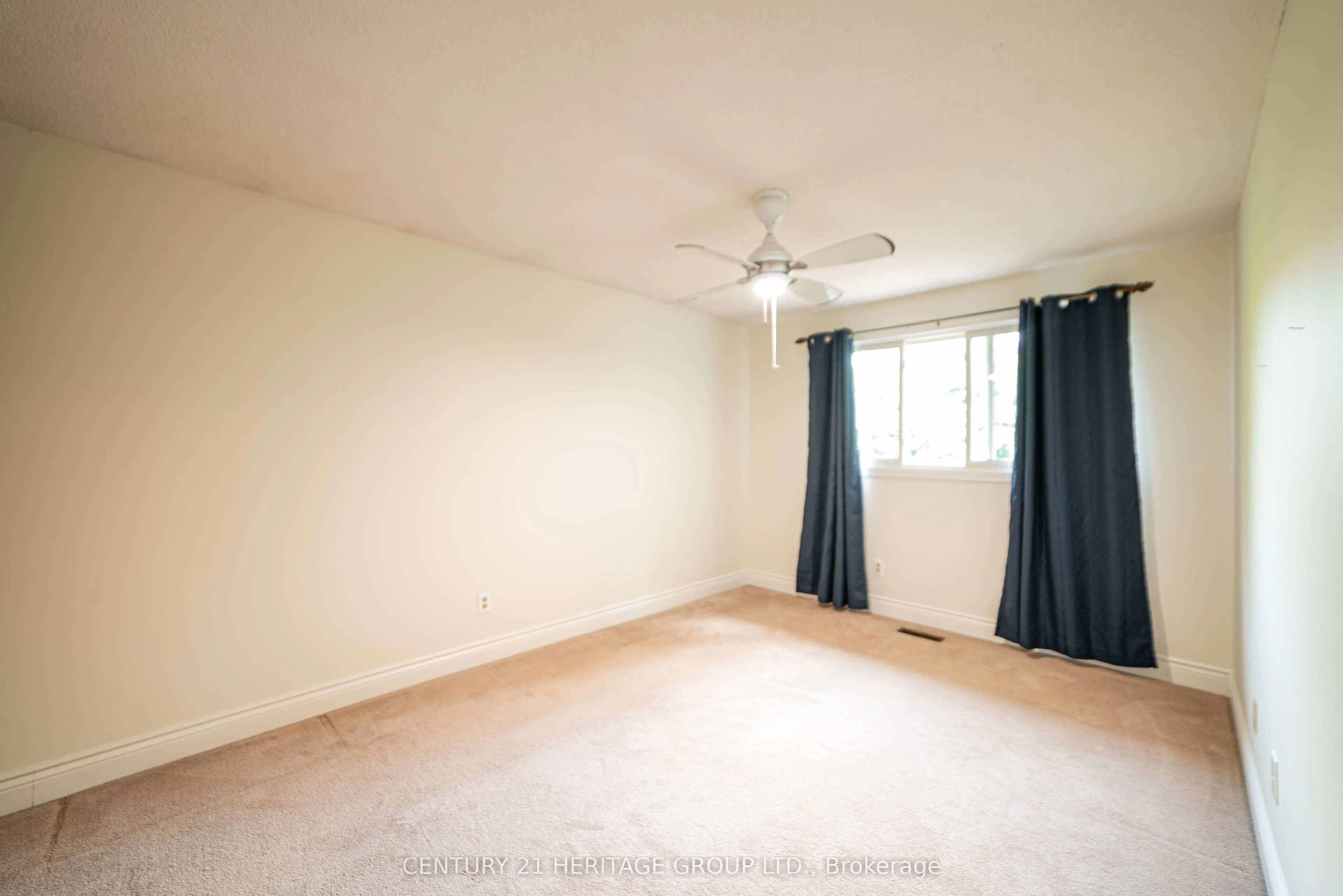 42 Portland Crescent, #Upper Level
