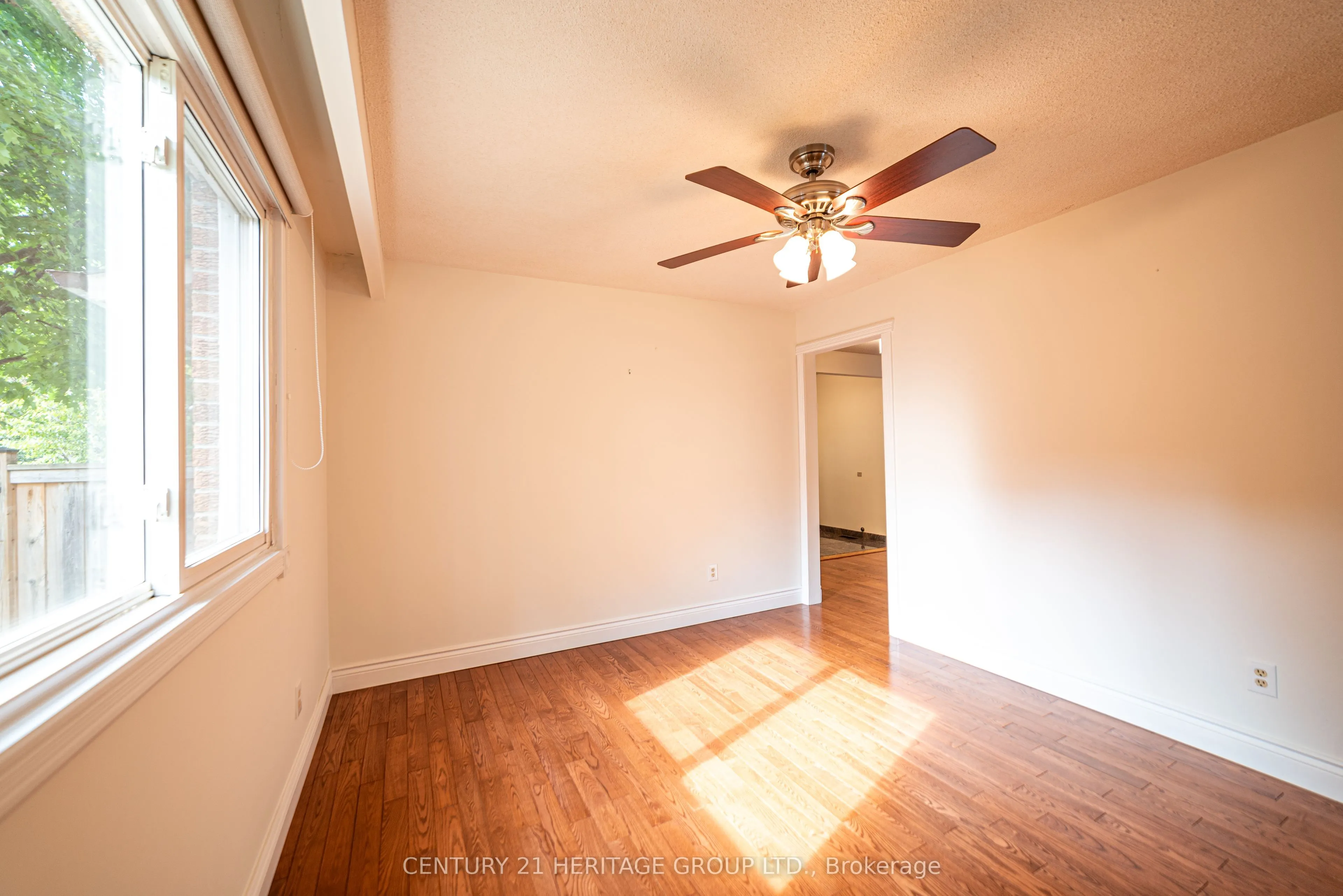42 Portland Crescent, #Upper Level