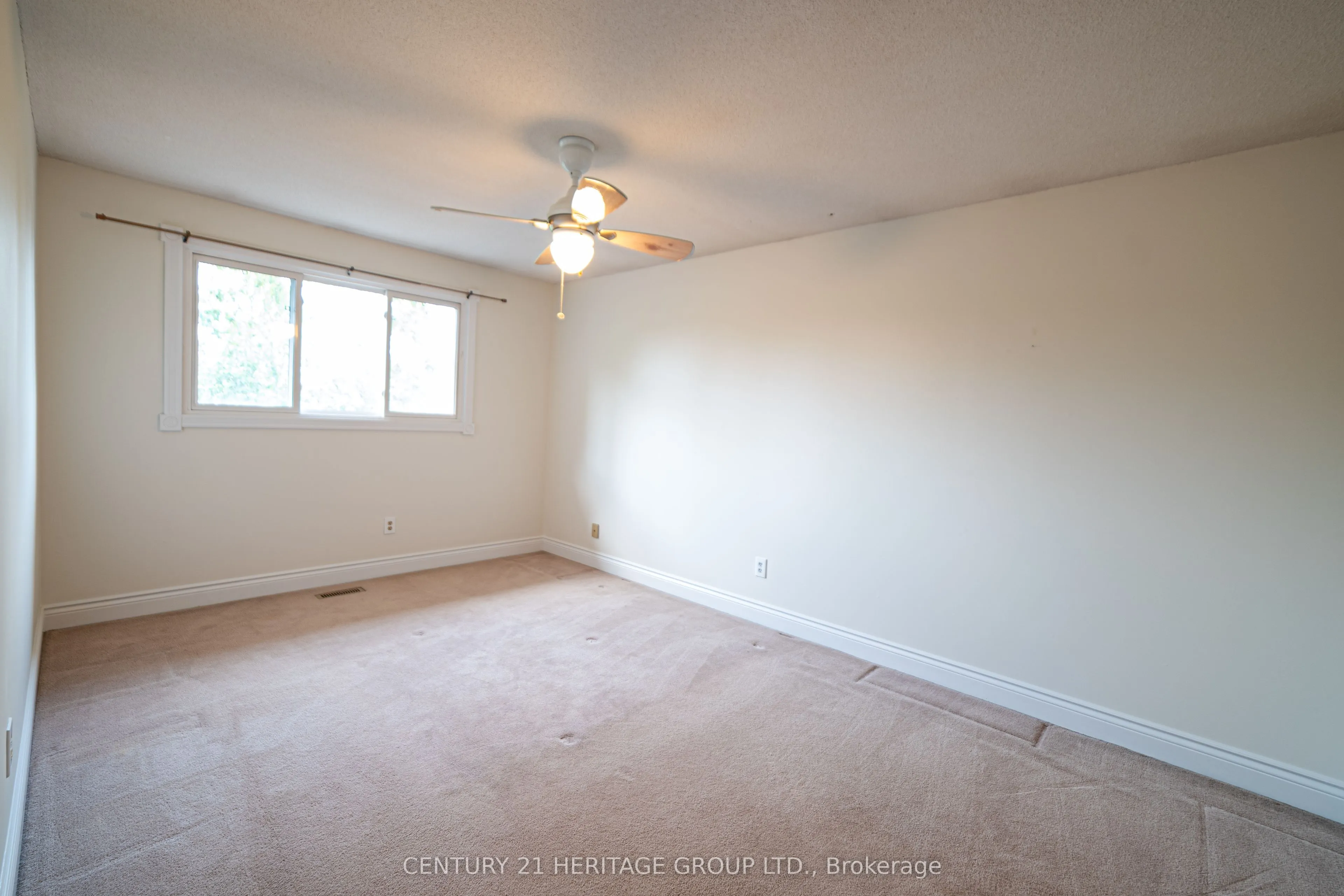 42 Portland Crescent, #Upper Level
