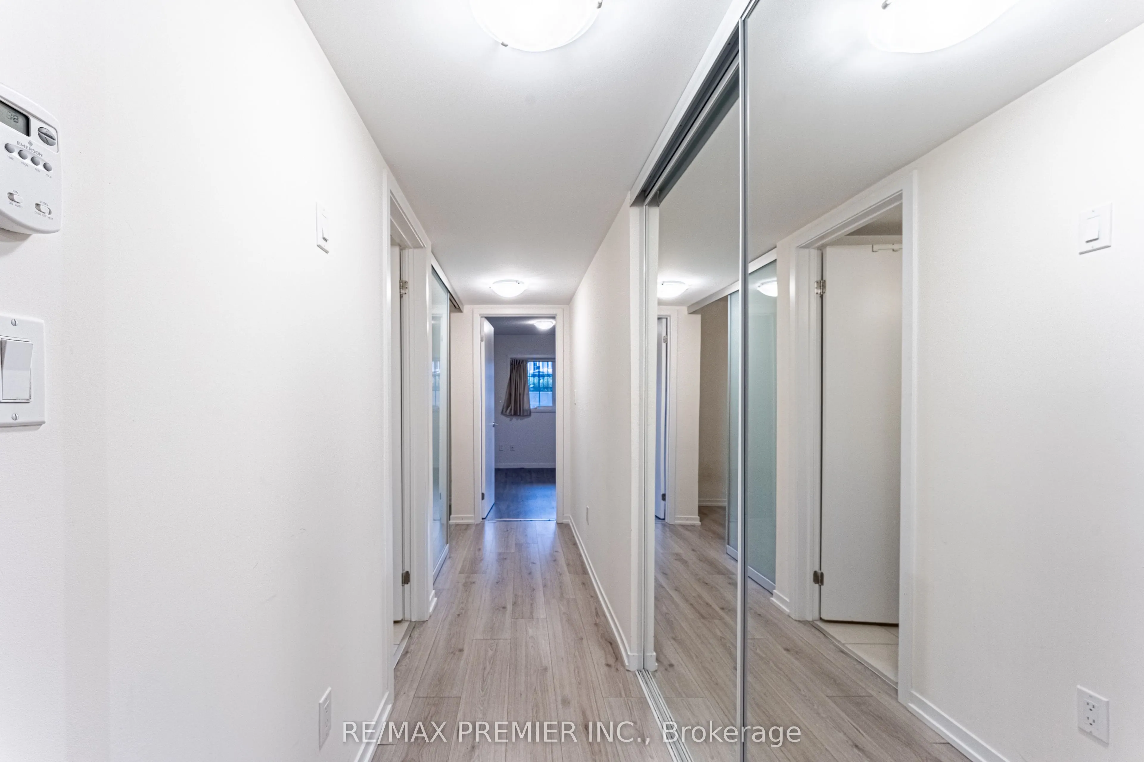 26 Bruce Street, #B02