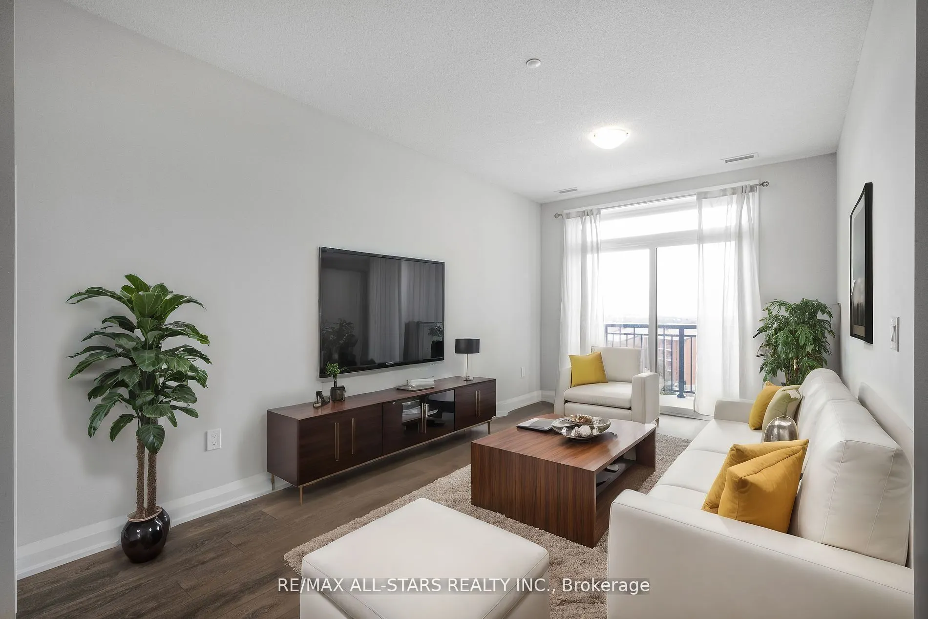 5917 Main Street, #612