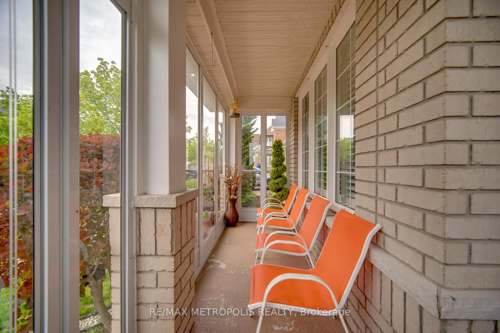 71 Forestbrook Drive
