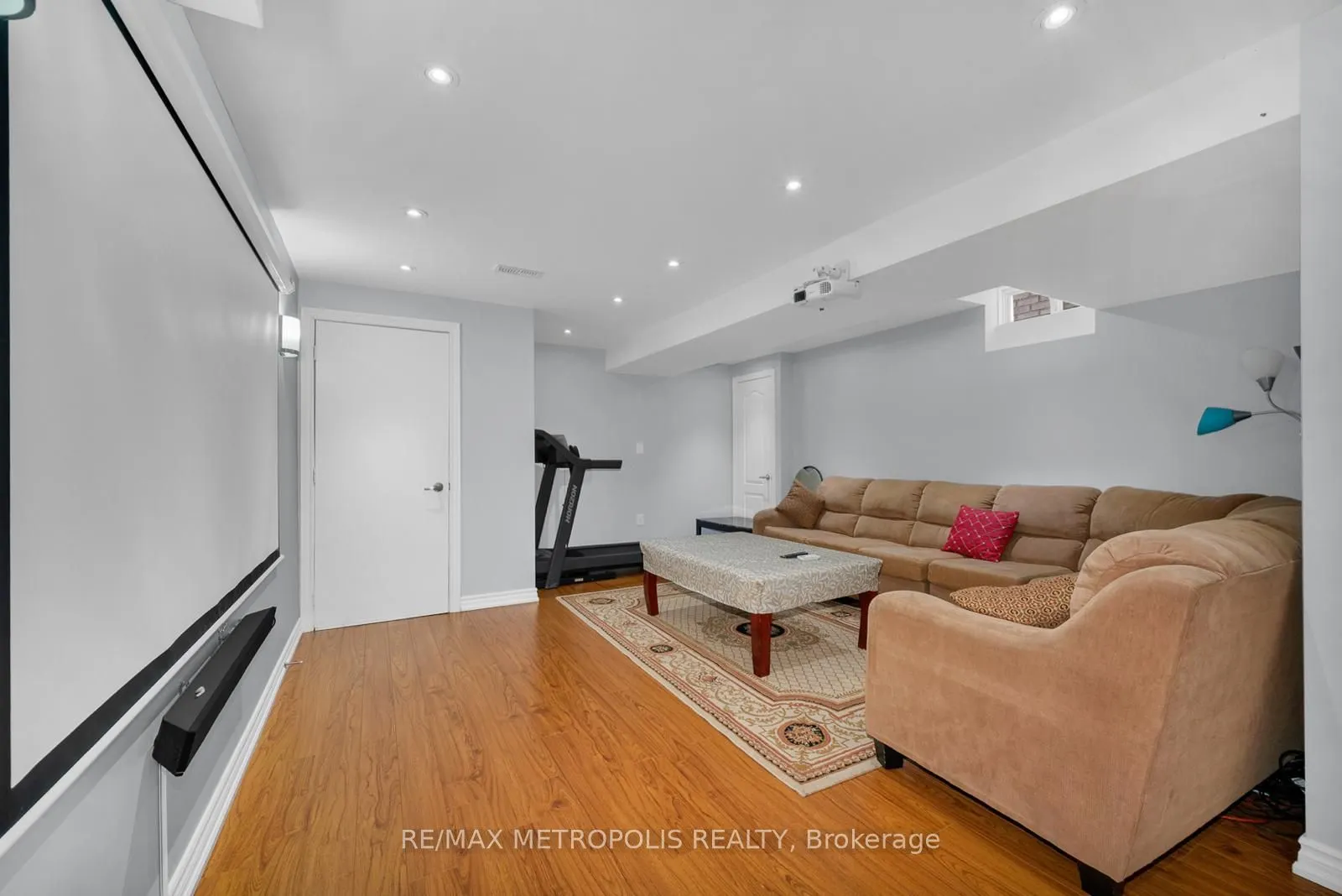 71 Forestbrook Drive