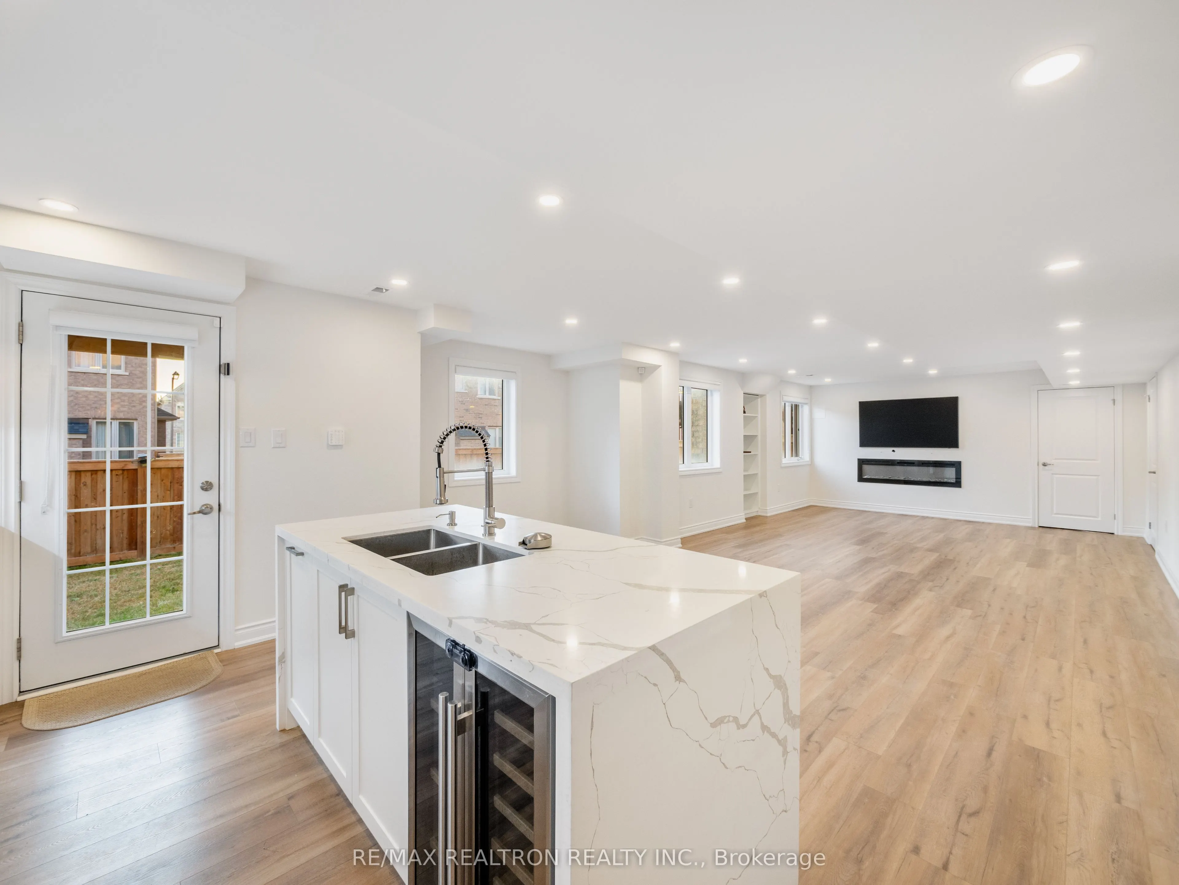 38 Balsdon Hollow