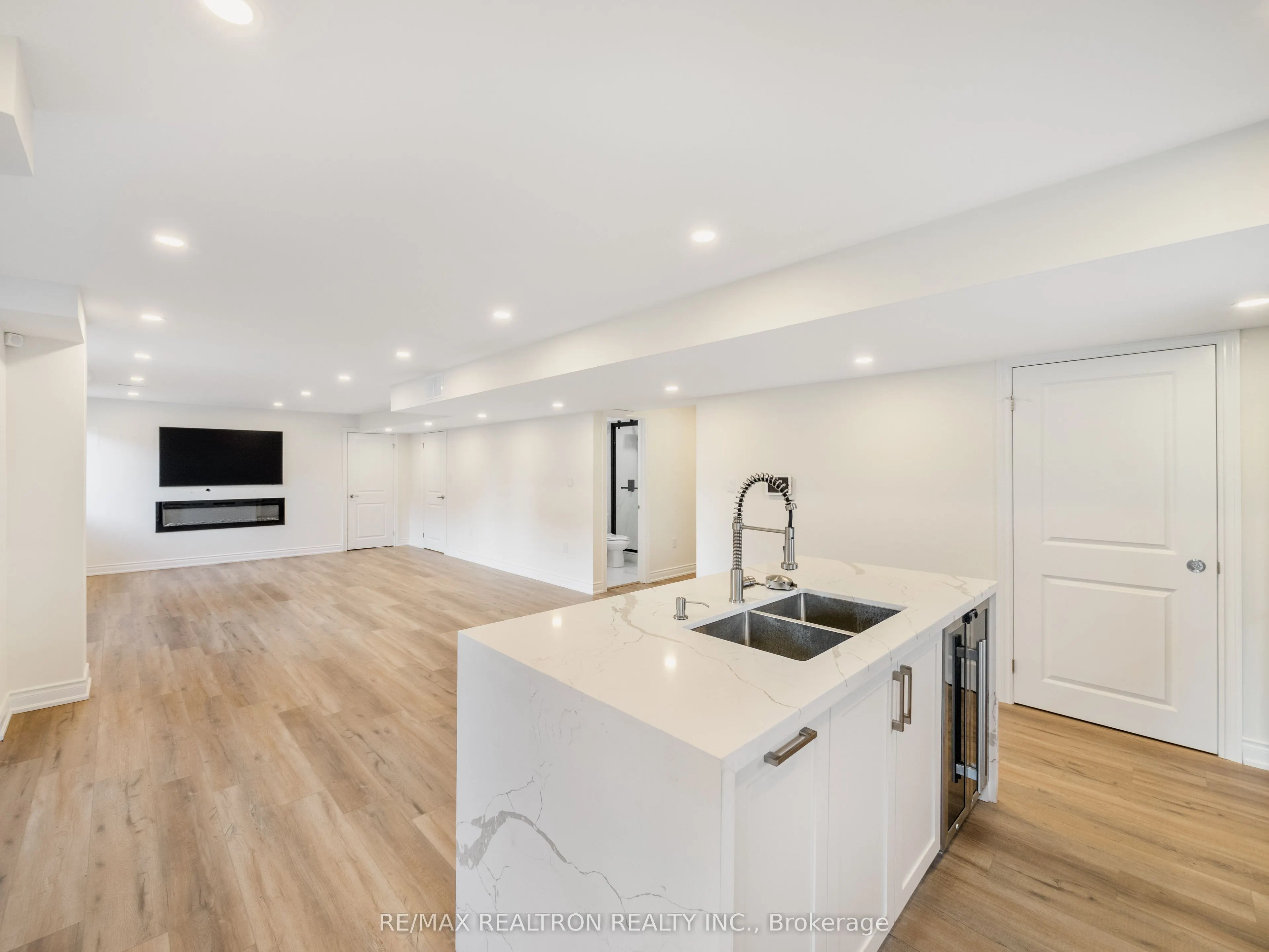 38 Balsdon Hollow