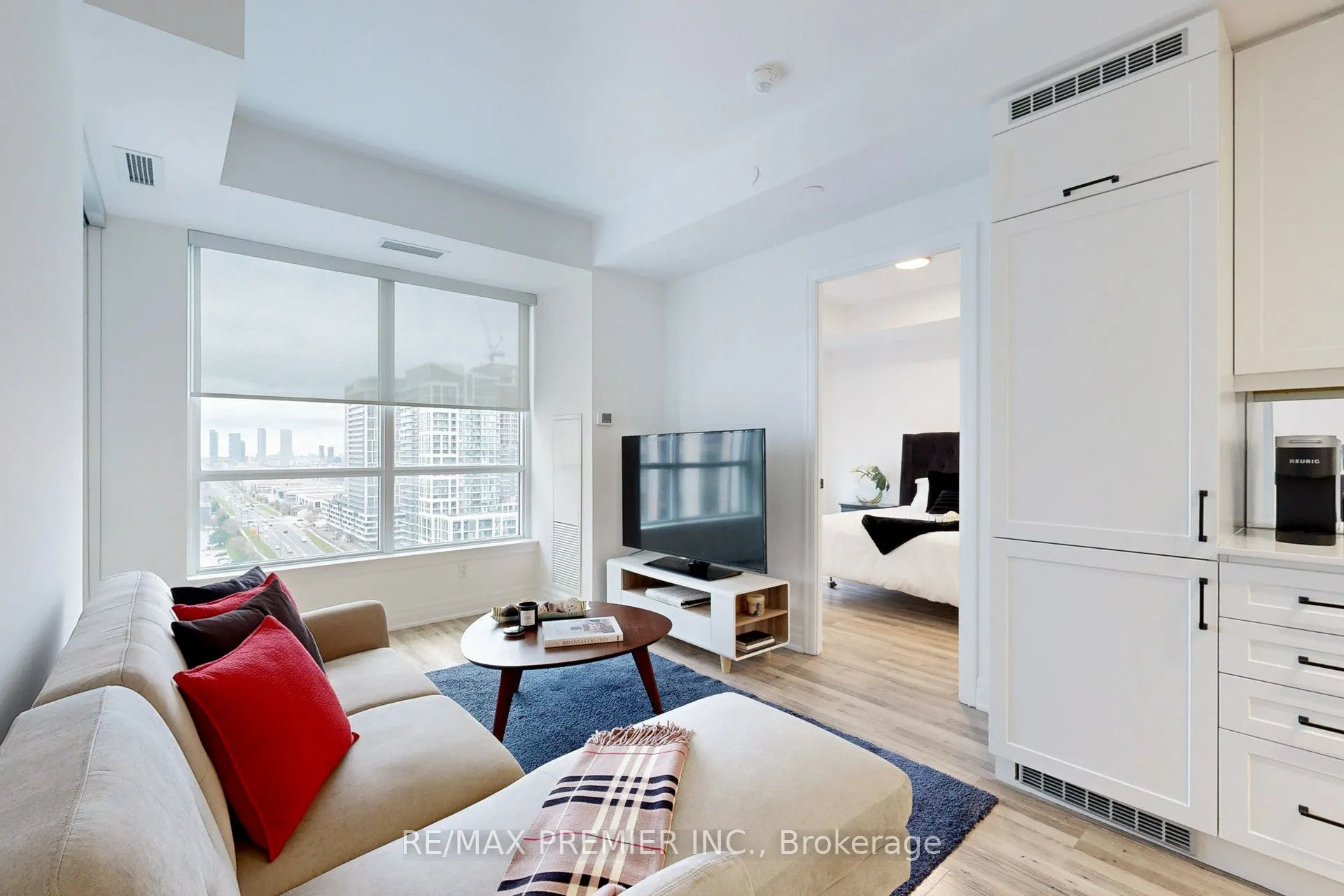 9085 Jane Street, #Suite 1907