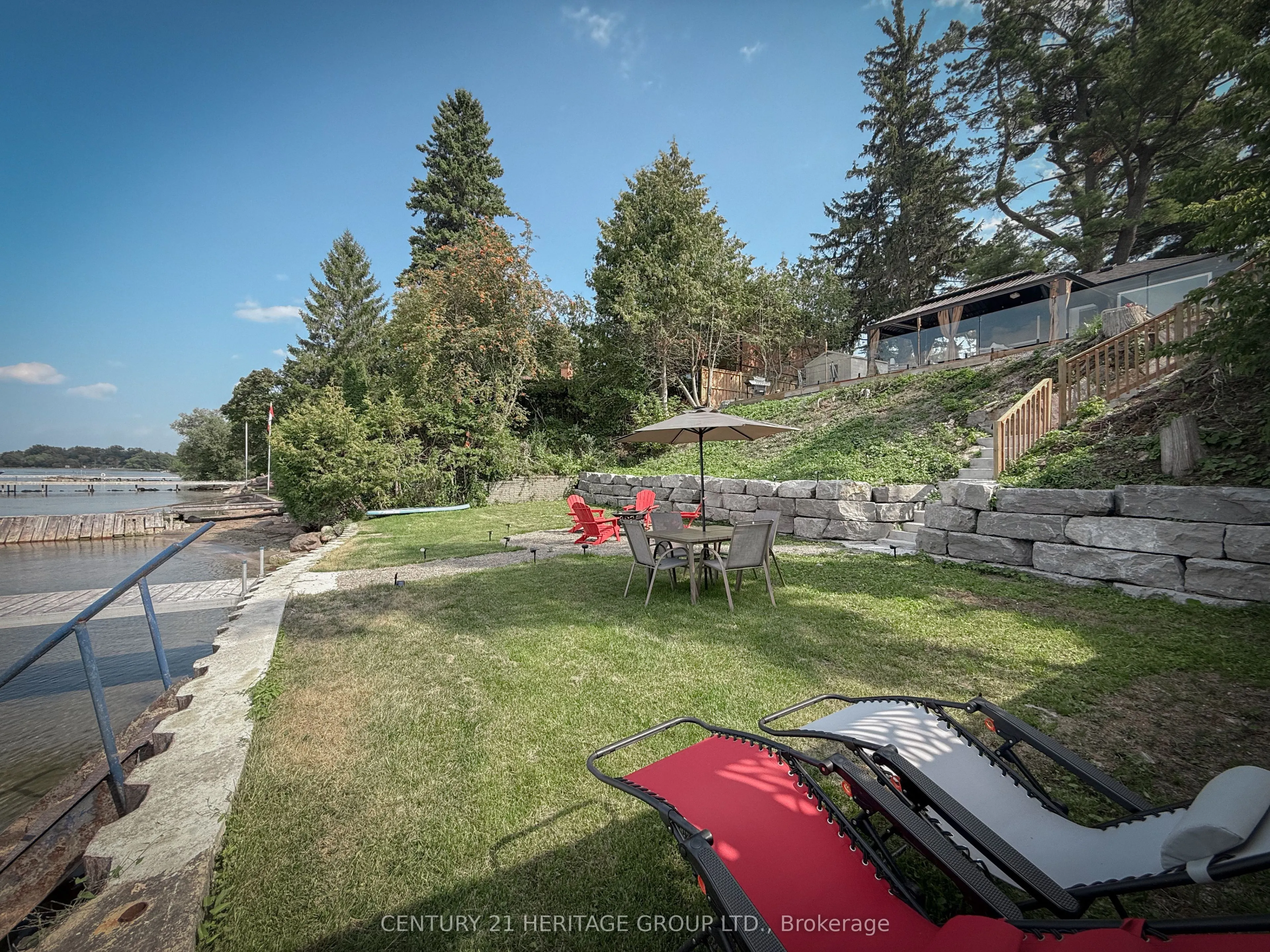 110 Hedge Road